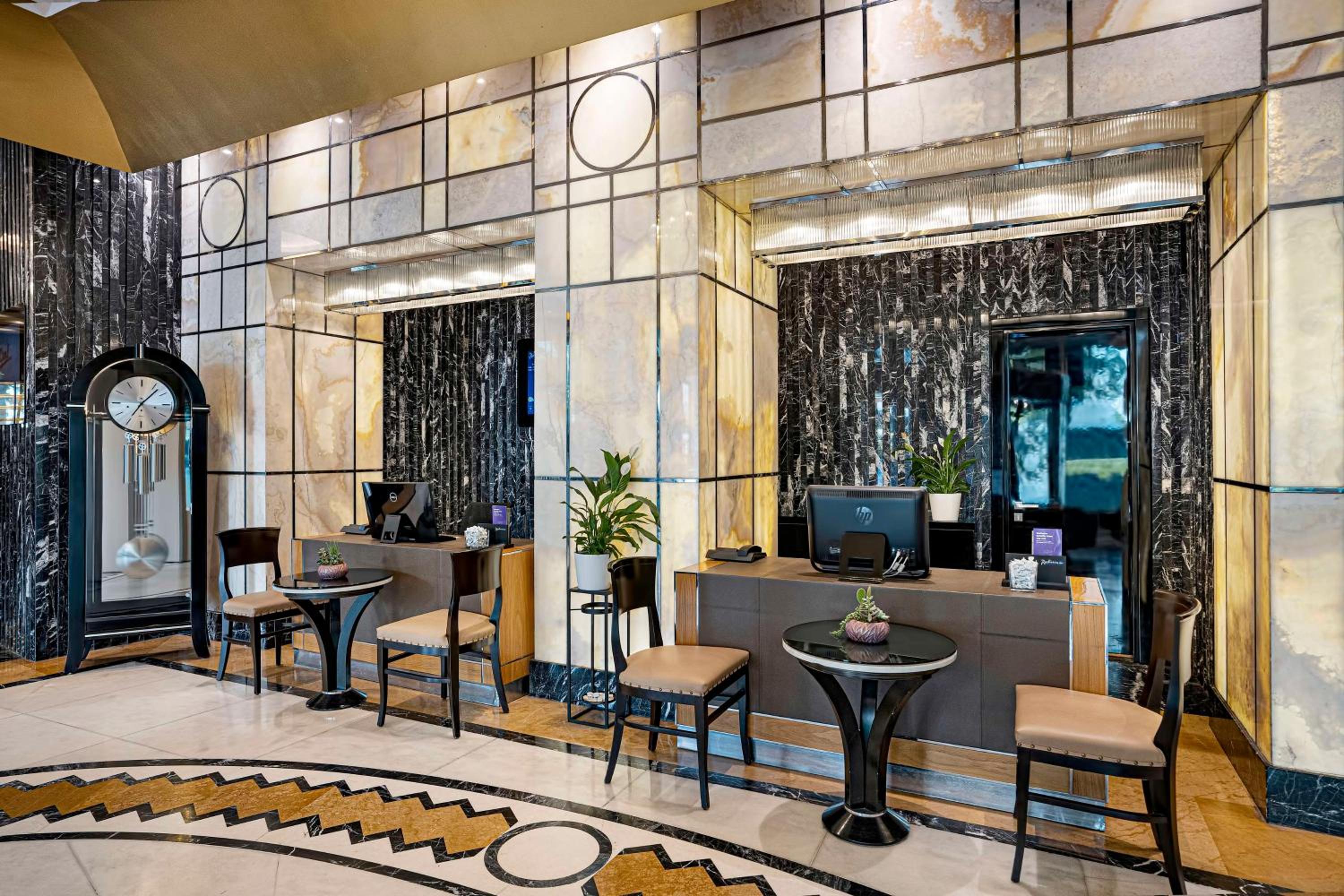 Radisson Blu Hotel Istanbul Pera - Image 100