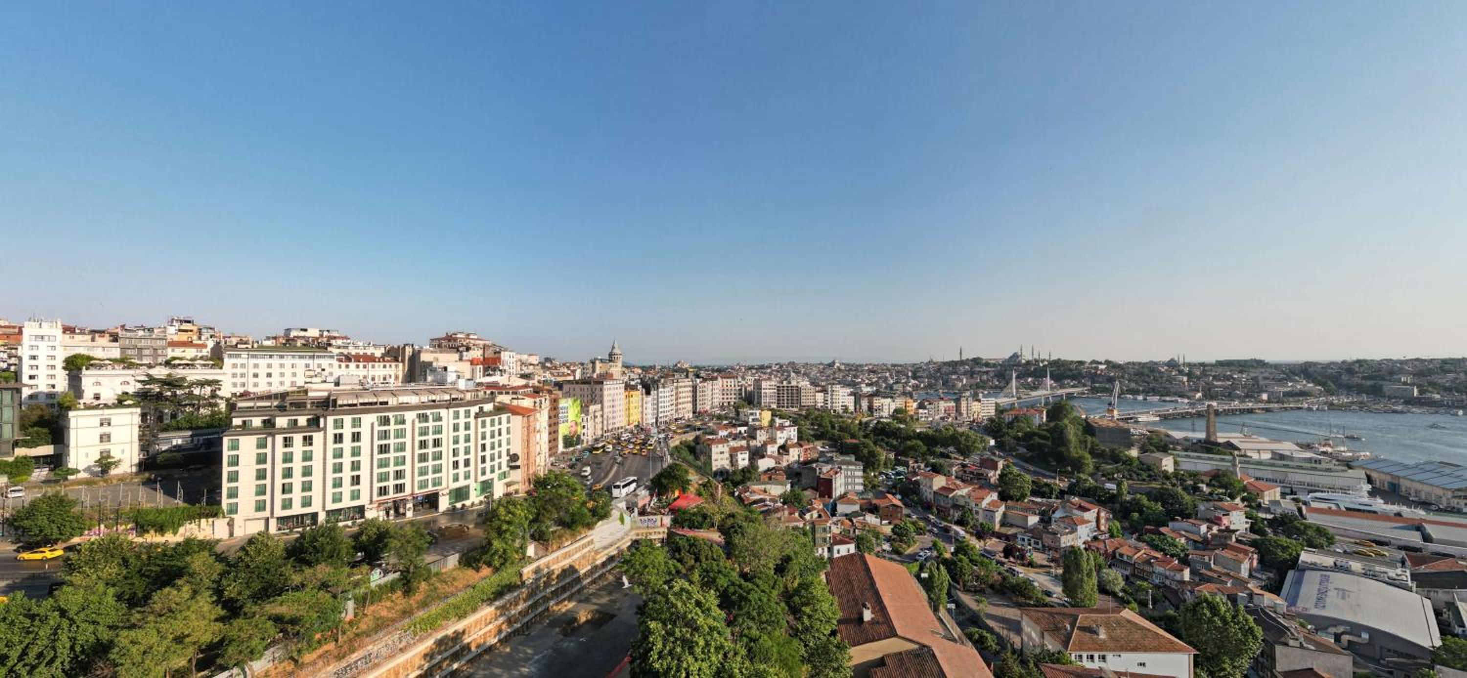 Radisson Blu Hotel Istanbul Pera - Image 98