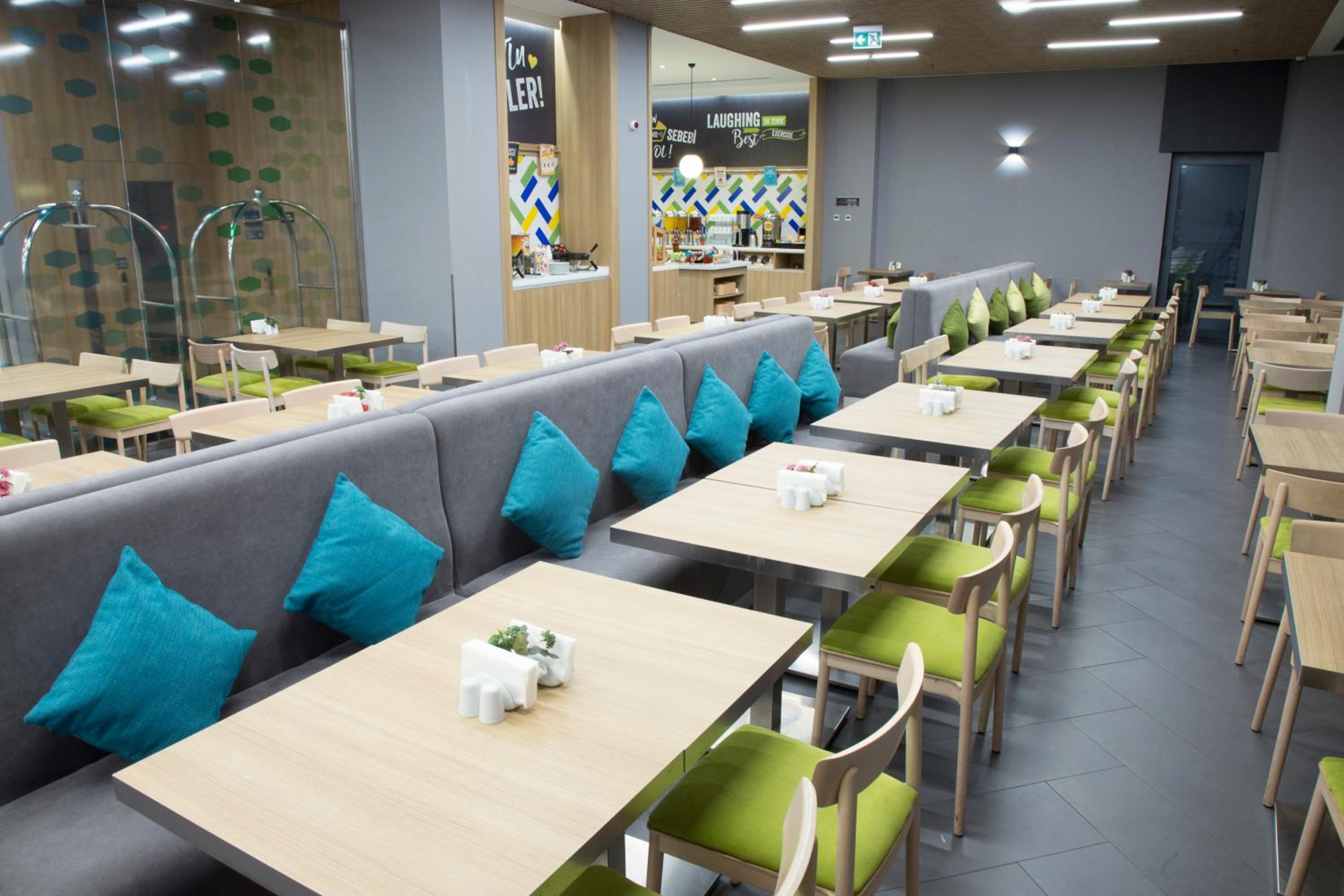 Hampton by Hilton İstanbul Zeytinburnu - Image 46