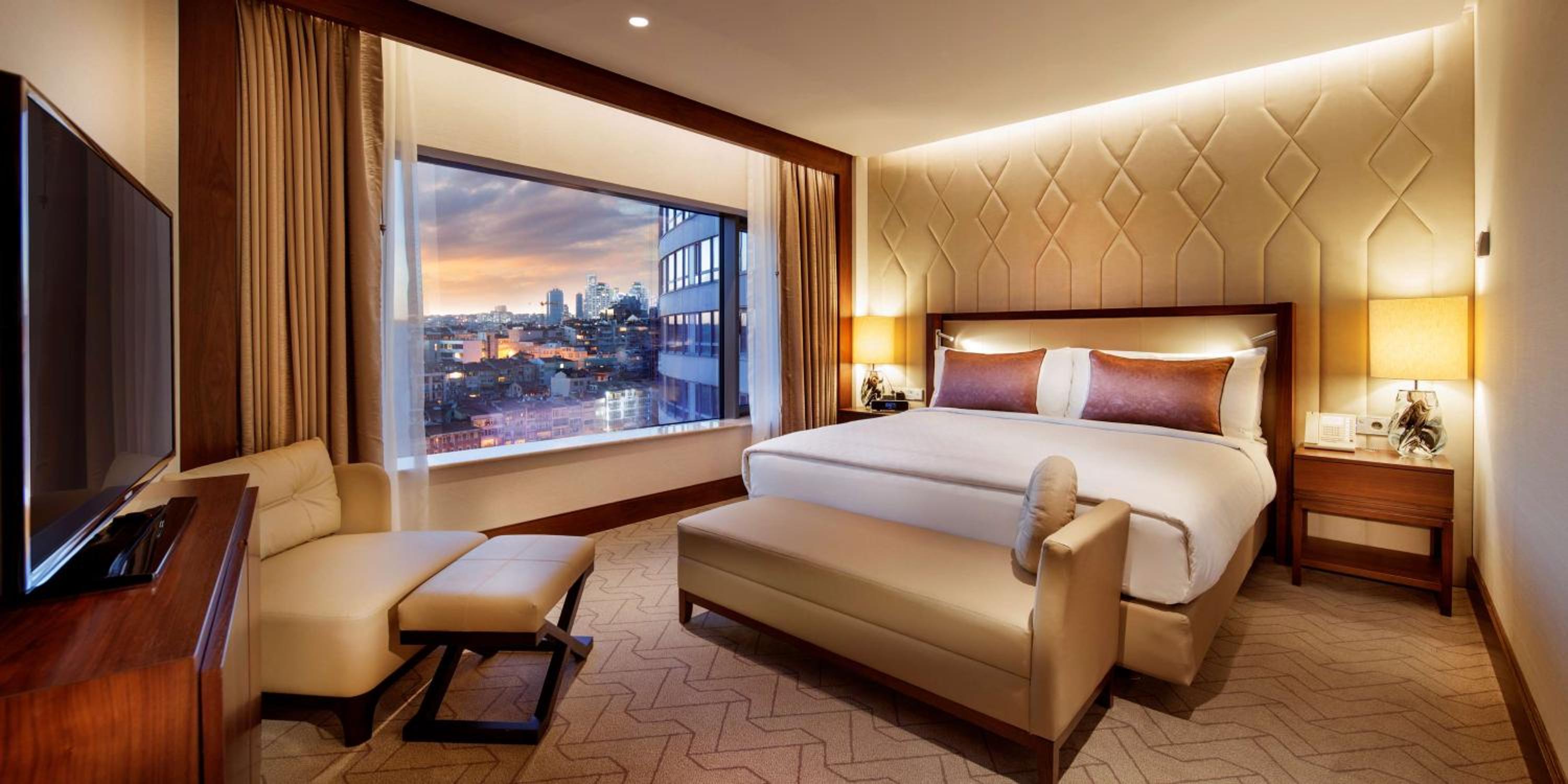 Conrad Istanbul Bosphorus - Image 36