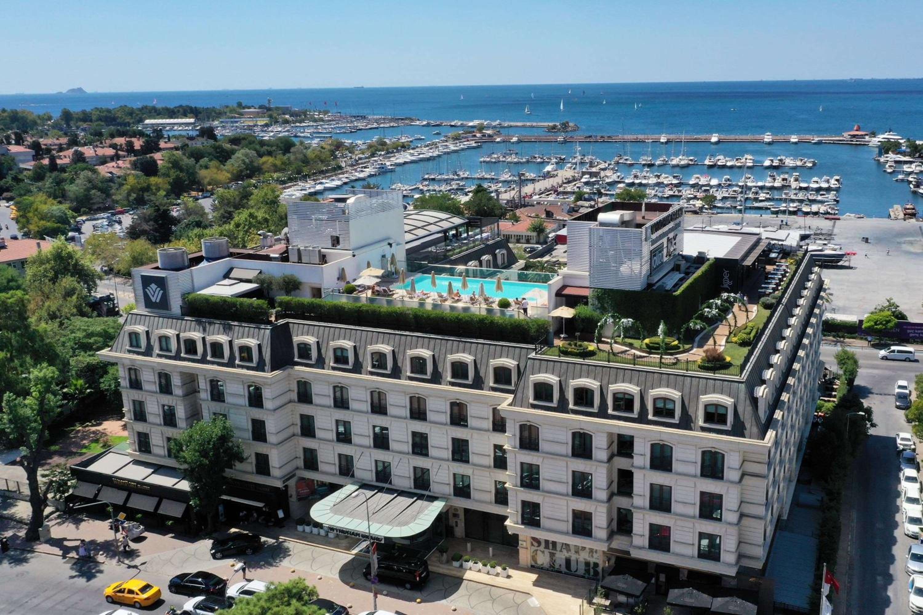 Wyndham Grand Istanbul Kalamış Marina Hotel - Image 204