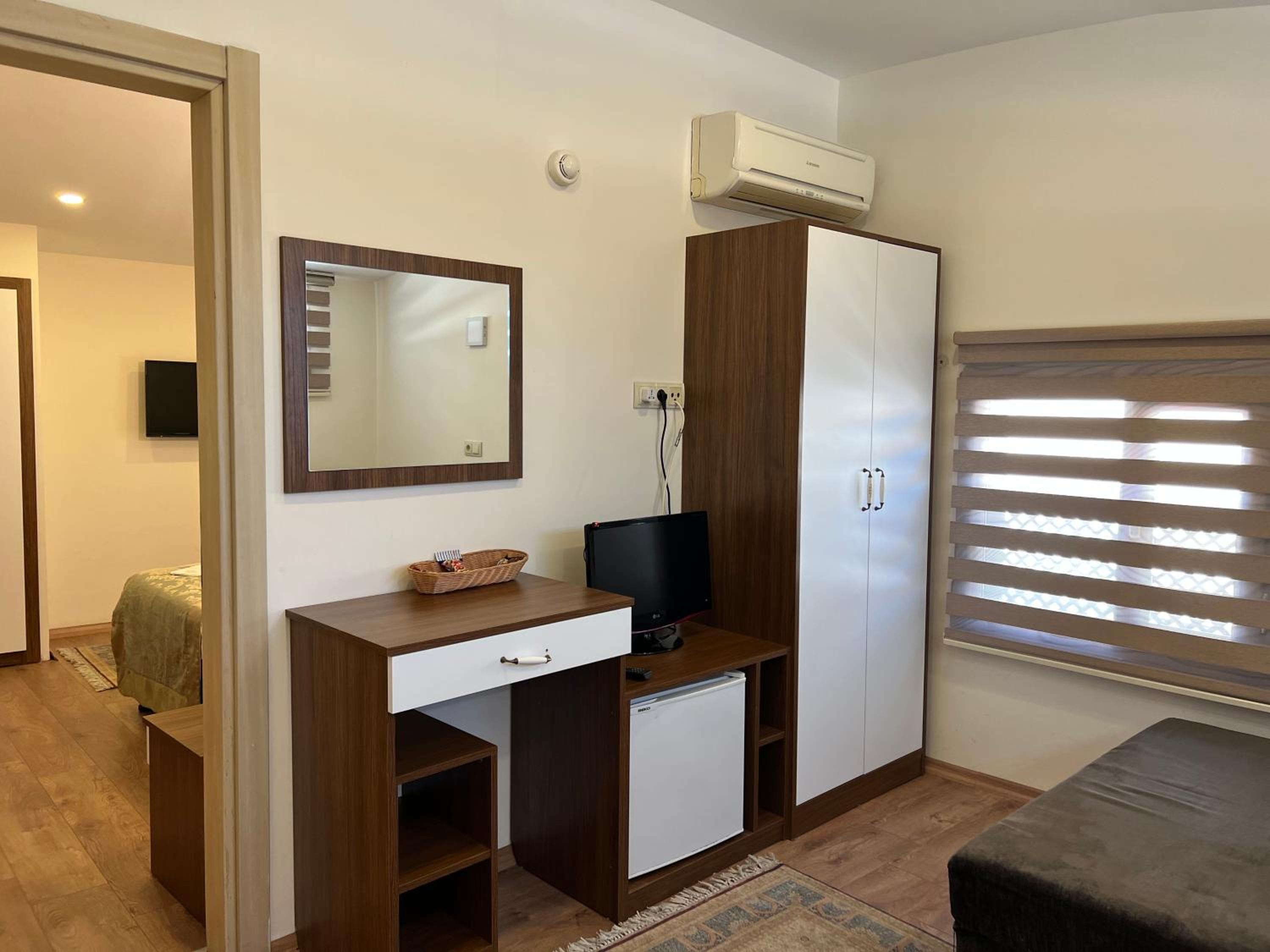 Sultan House - Image 71