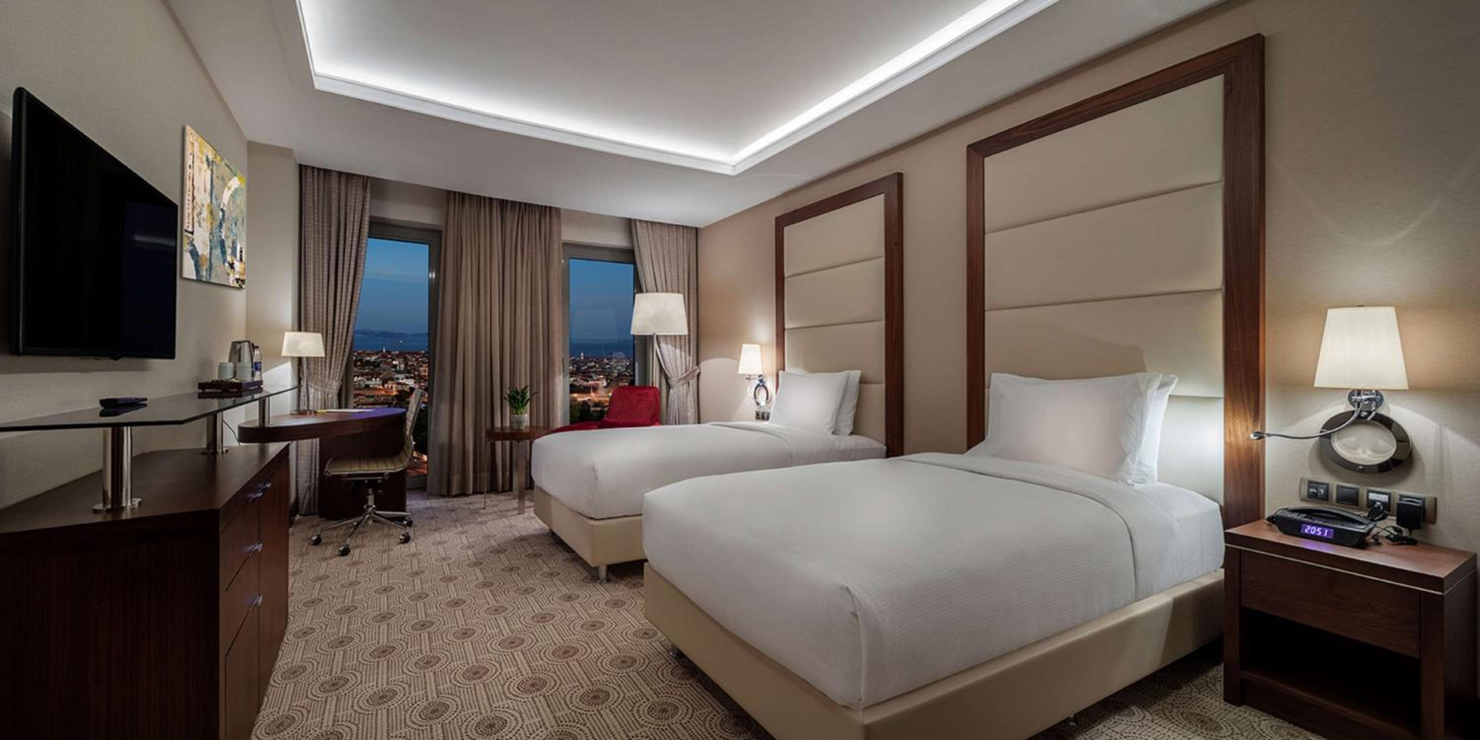 Doubletree By Hilton İstanbul Topkapı - Image 15