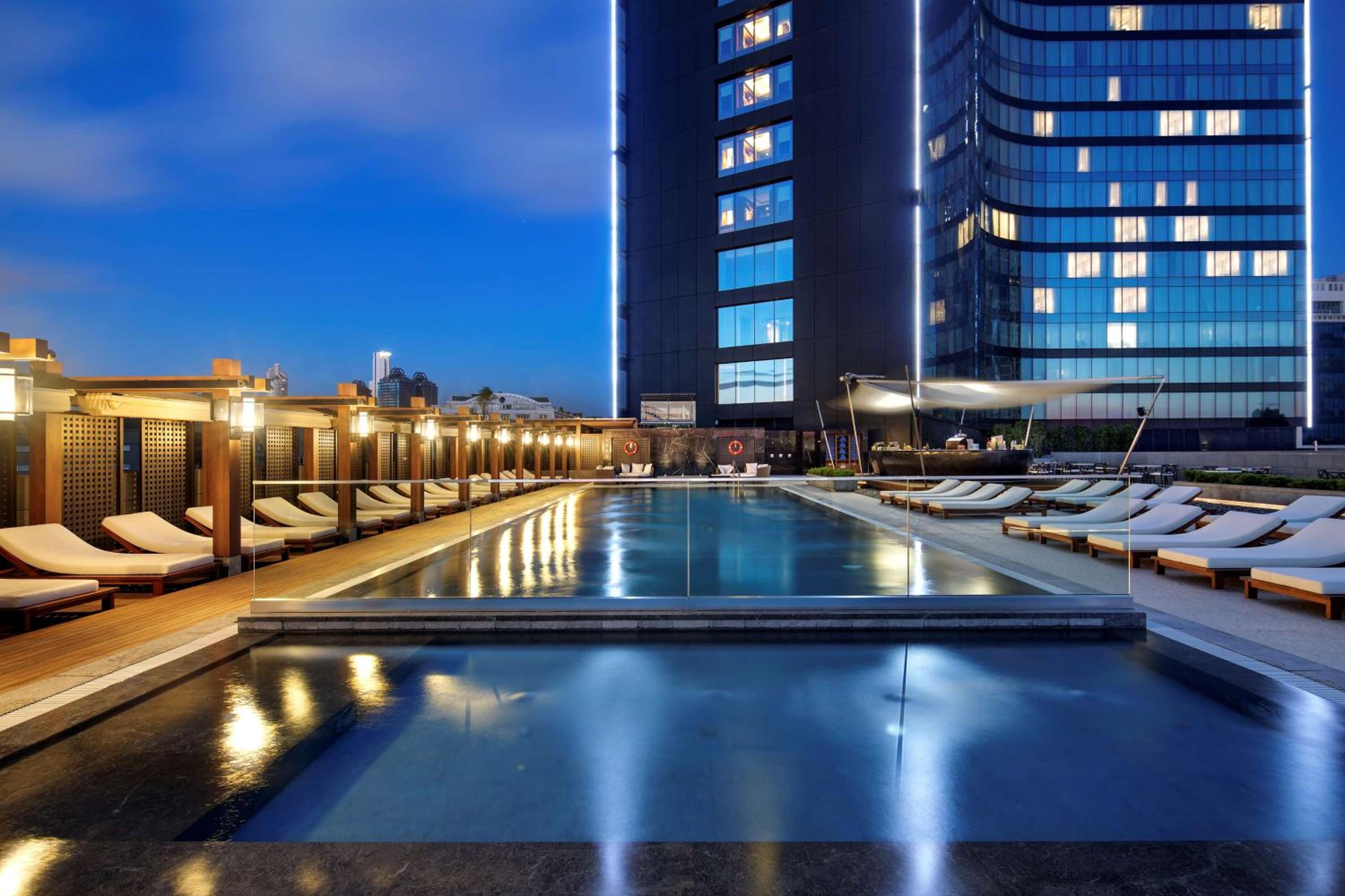 Hilton Istanbul Bomonti - Image 40