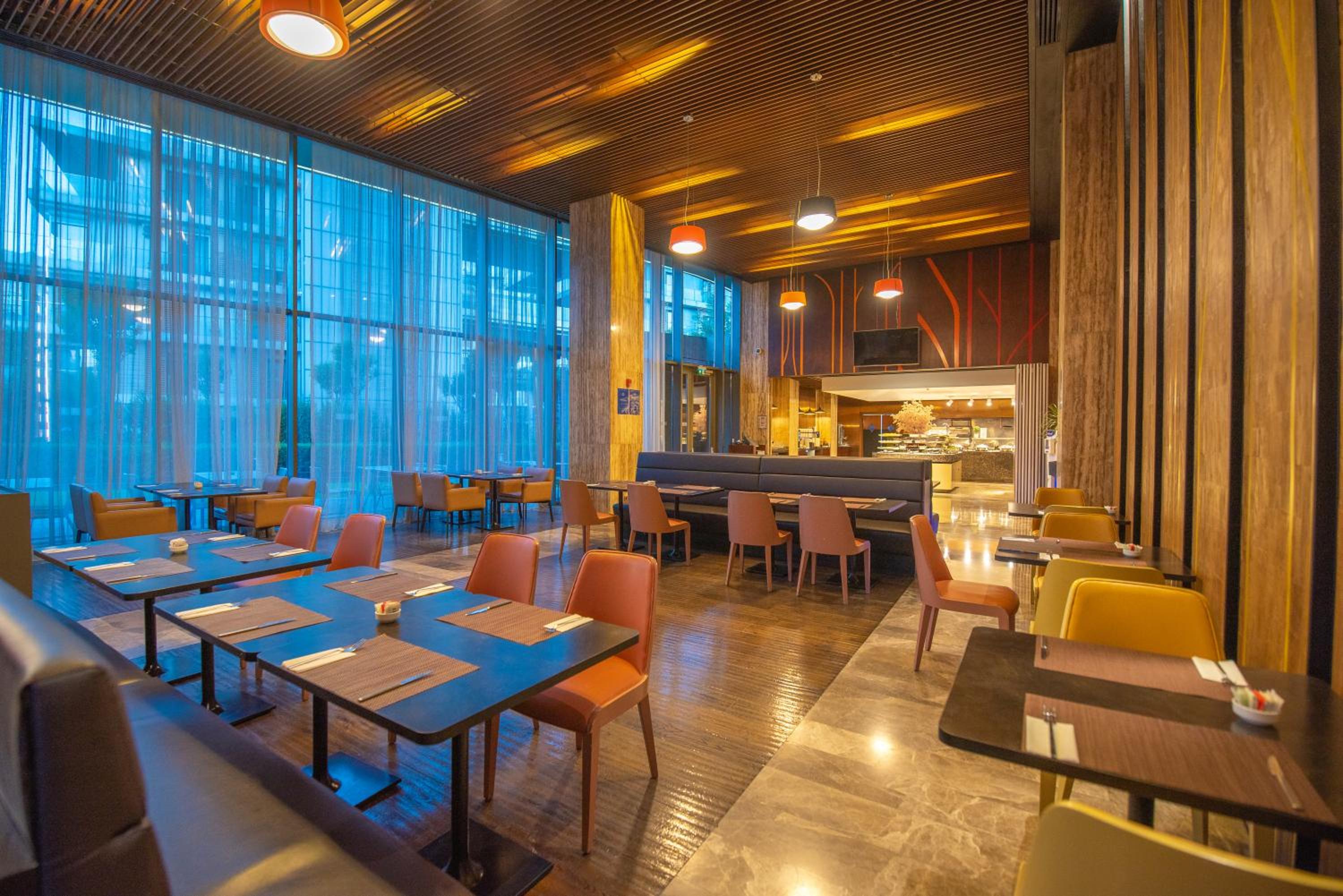 Hilton Garden Inn İstanbul Atatürk Havalimanı - Image 27
