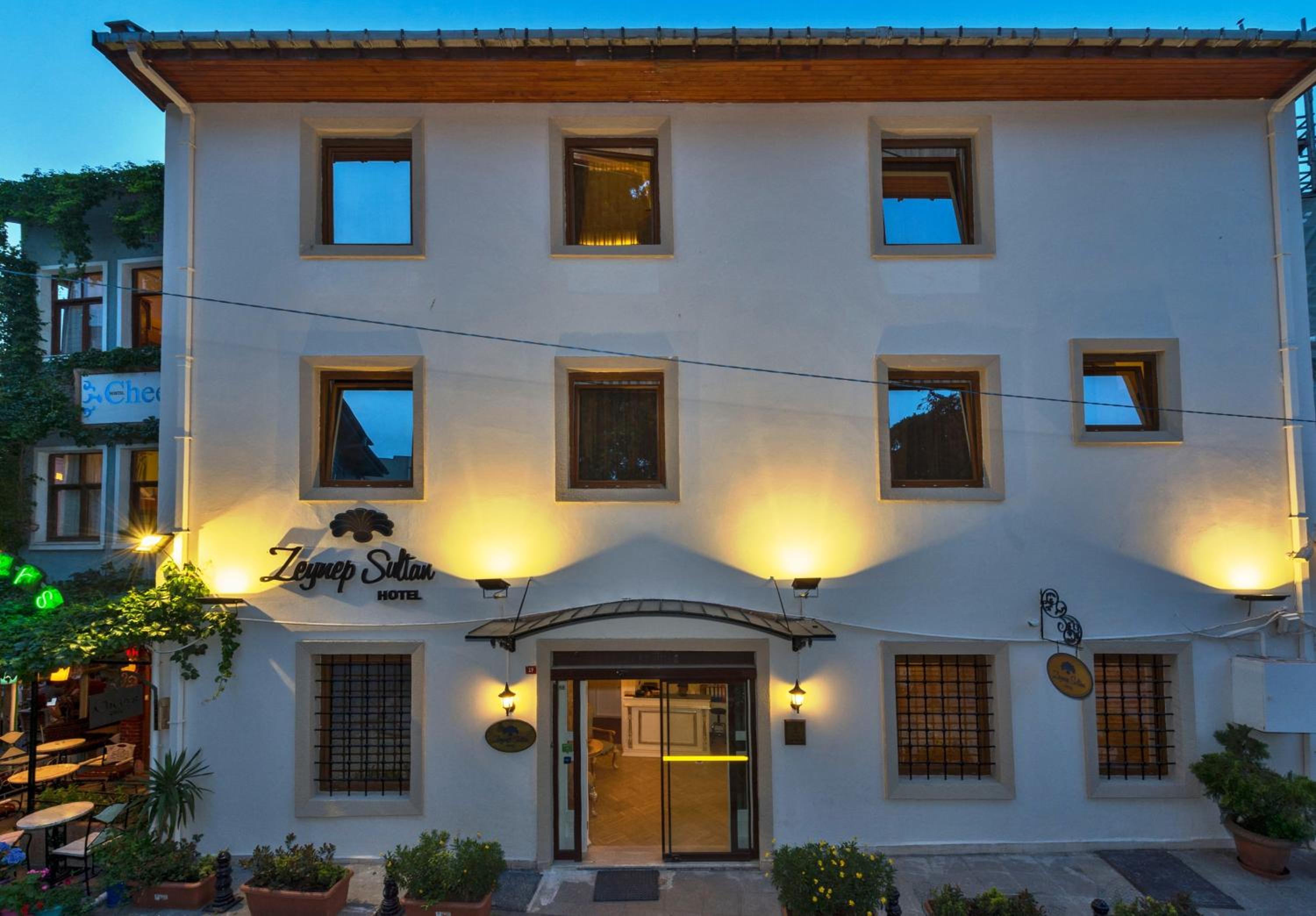Zeynep Sultan Hotel - Image 39