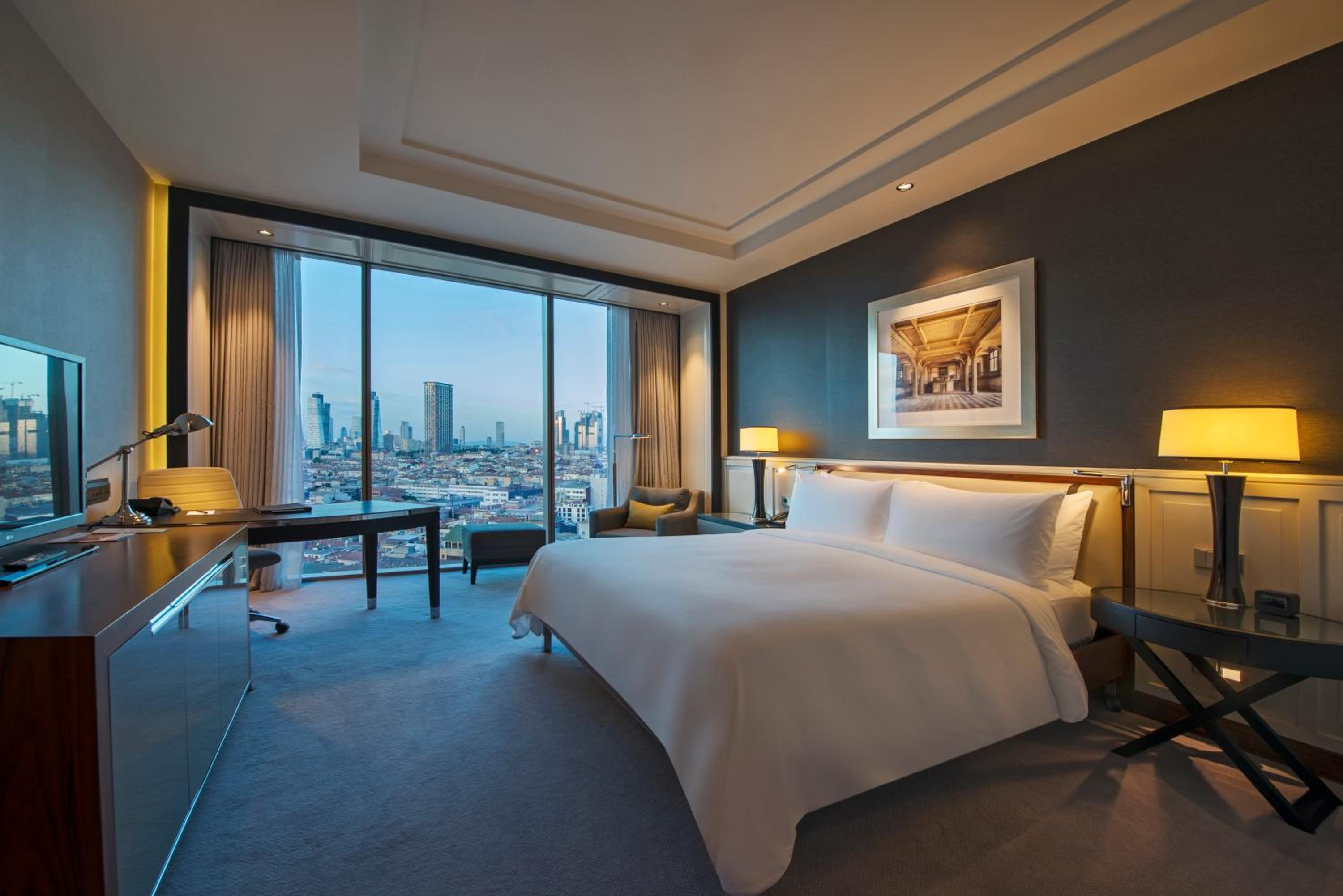 Hilton Istanbul Bomonti - Image 140