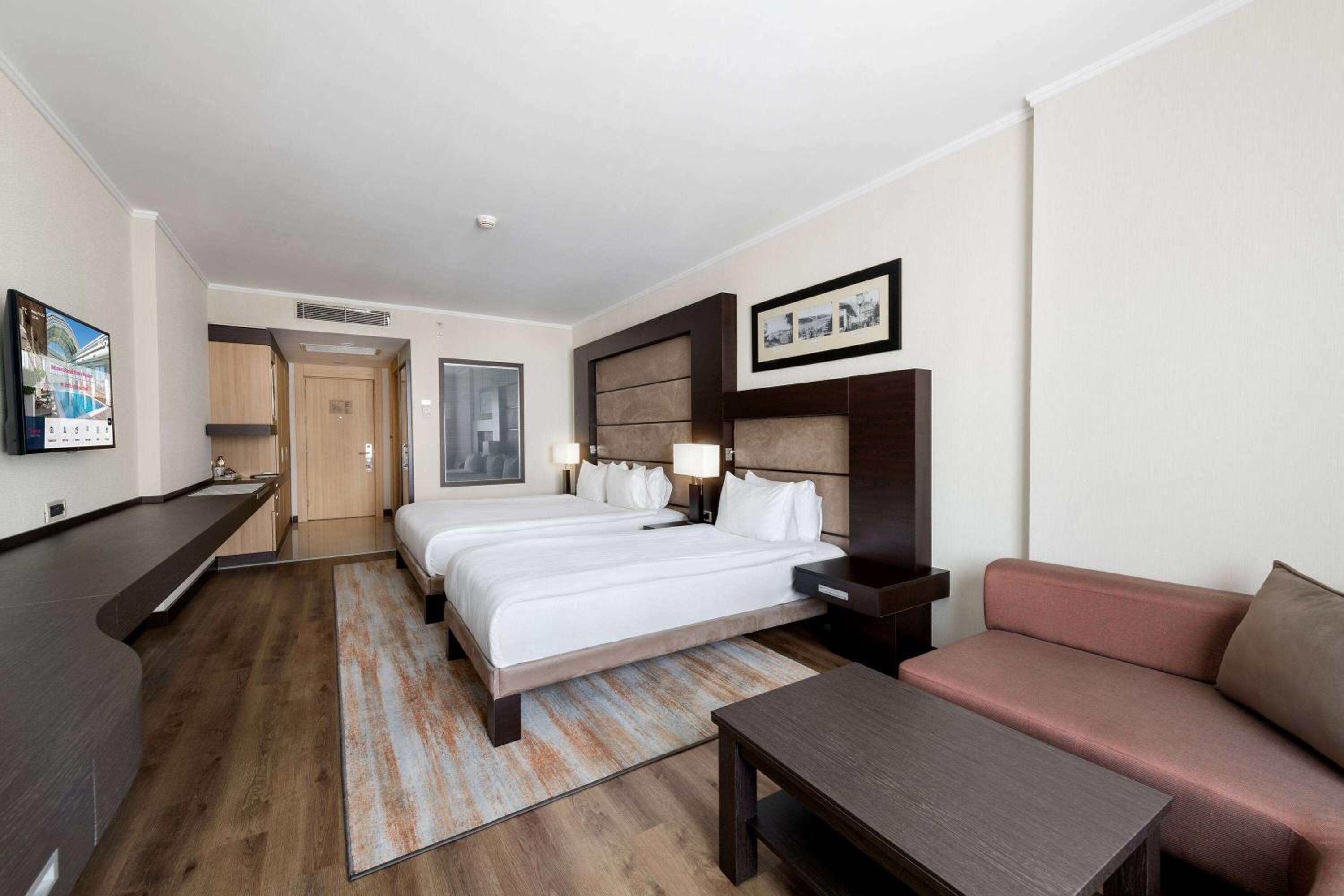 Ramada Plaza By Wyndham İstanbul Şehir Merkezi - Image 48