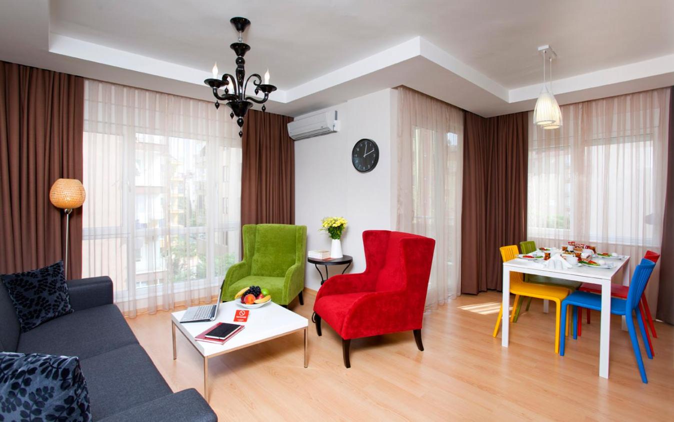 The Room Hotel & Apartments - Image 9