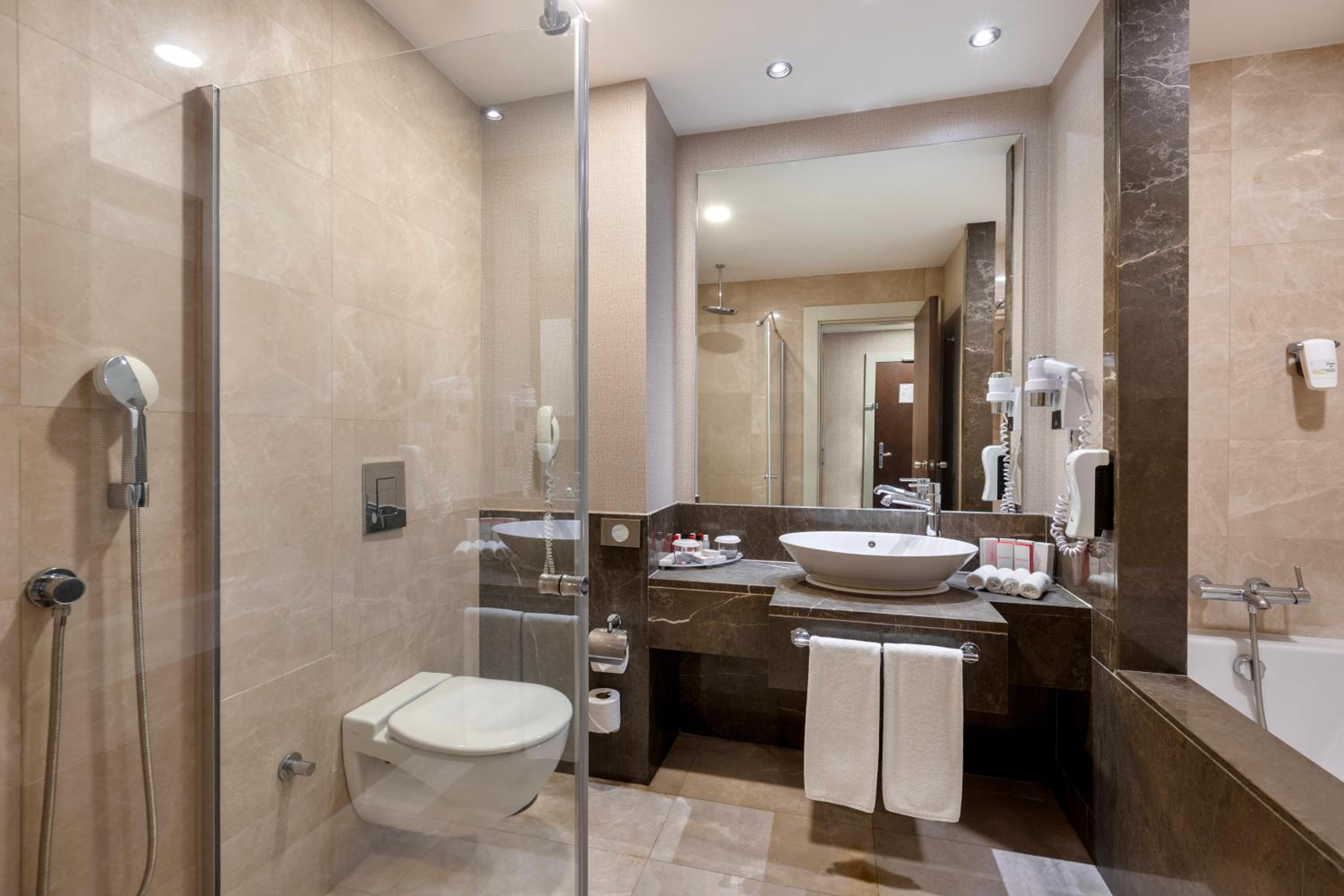 Ramada Plaza Antalya - Image 110