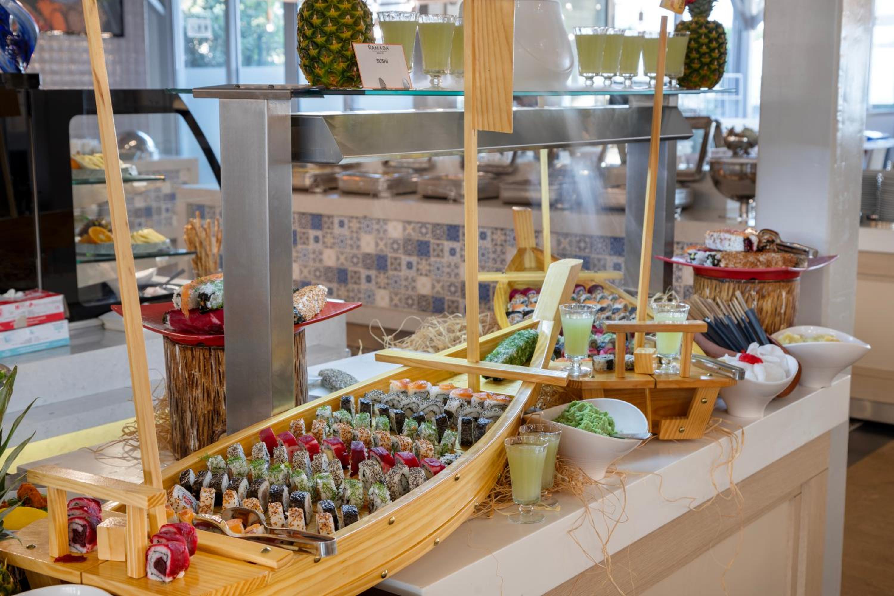 Ramada Plaza Antalya - Image 39