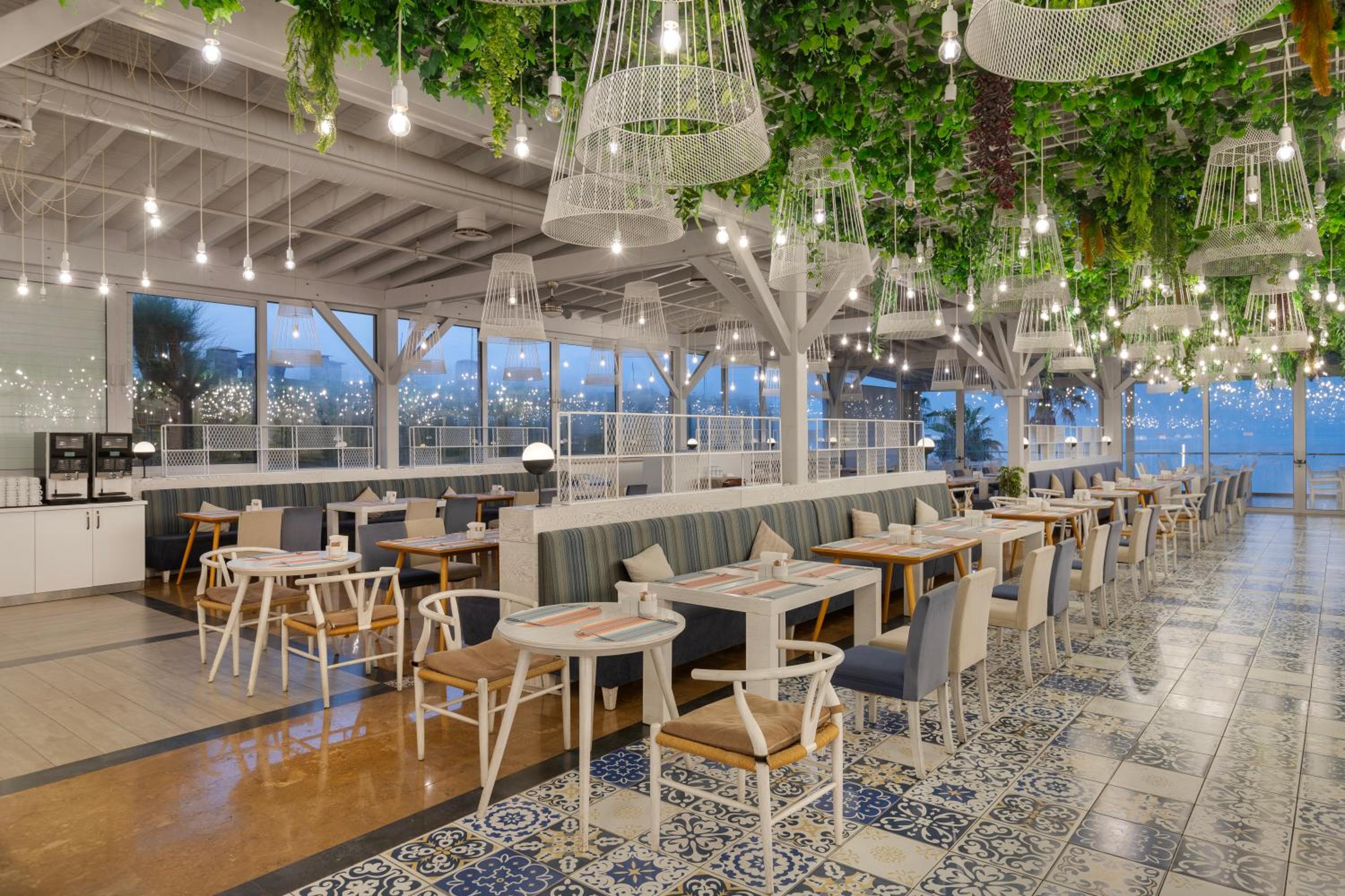 Ramada Plaza Antalya - Image 27