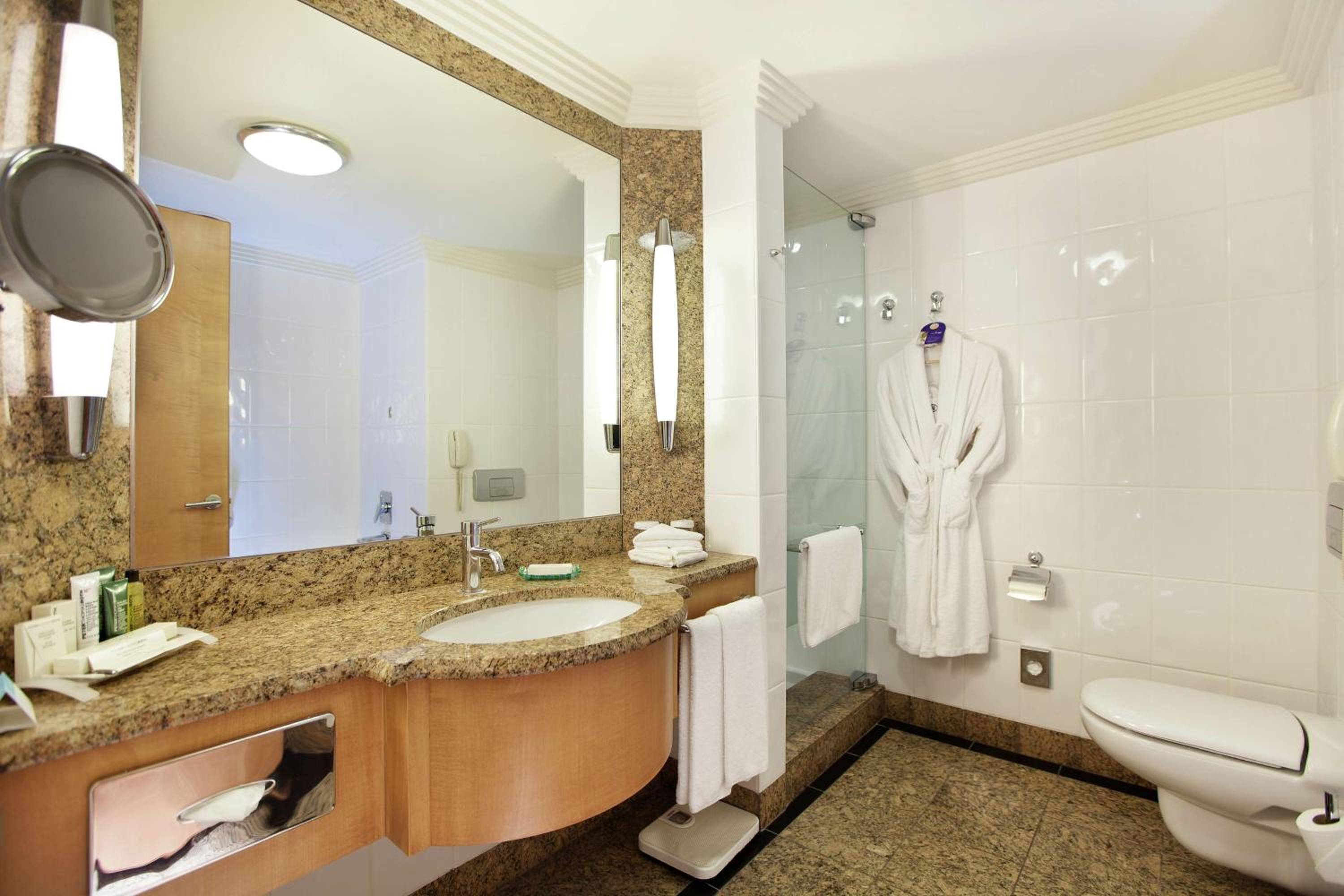 Adana HiltonSA Otel - Image 76