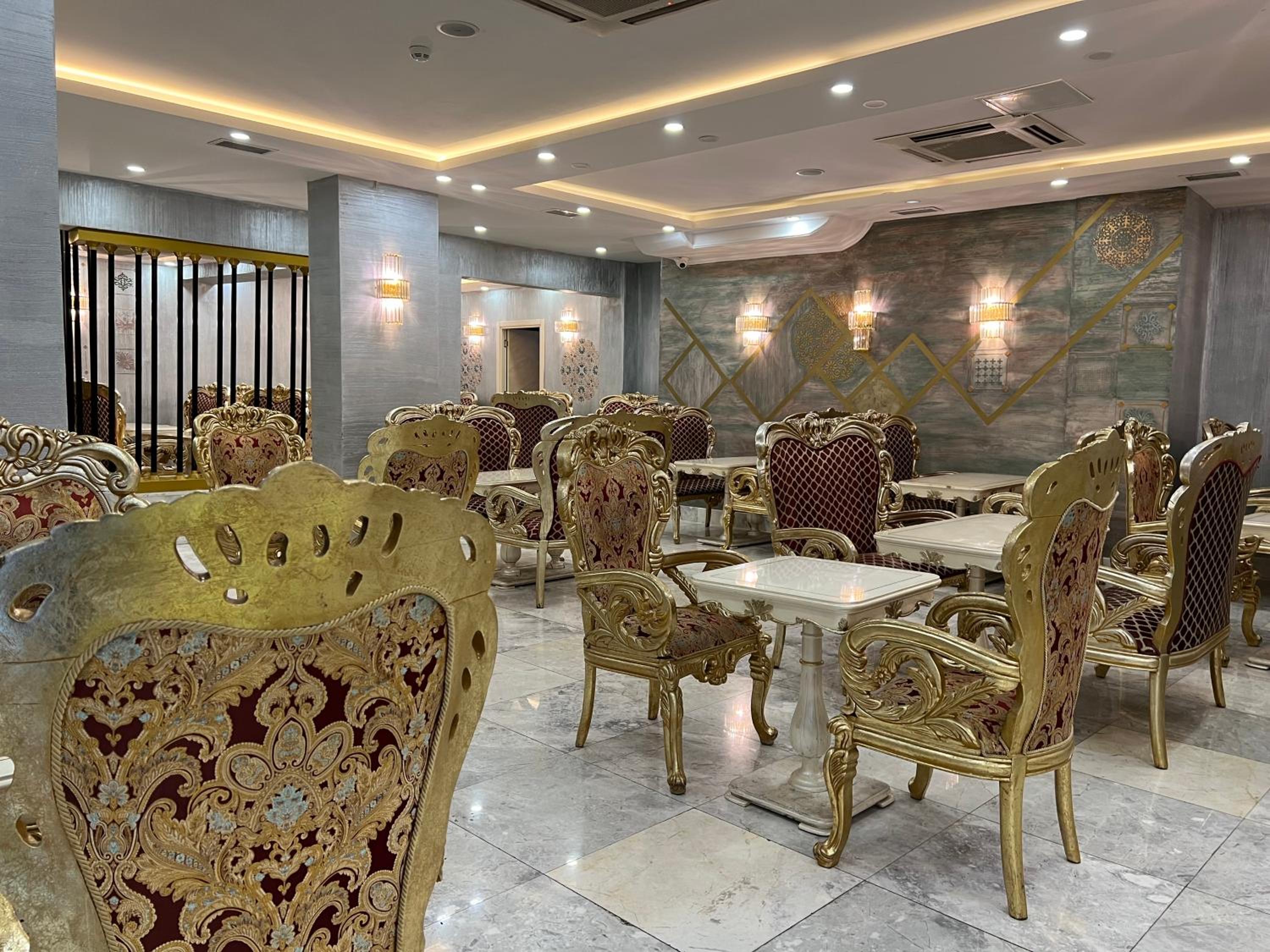 Hotel Buyuk Hamit becomes Buyuk Hamit Otel. - Image 21