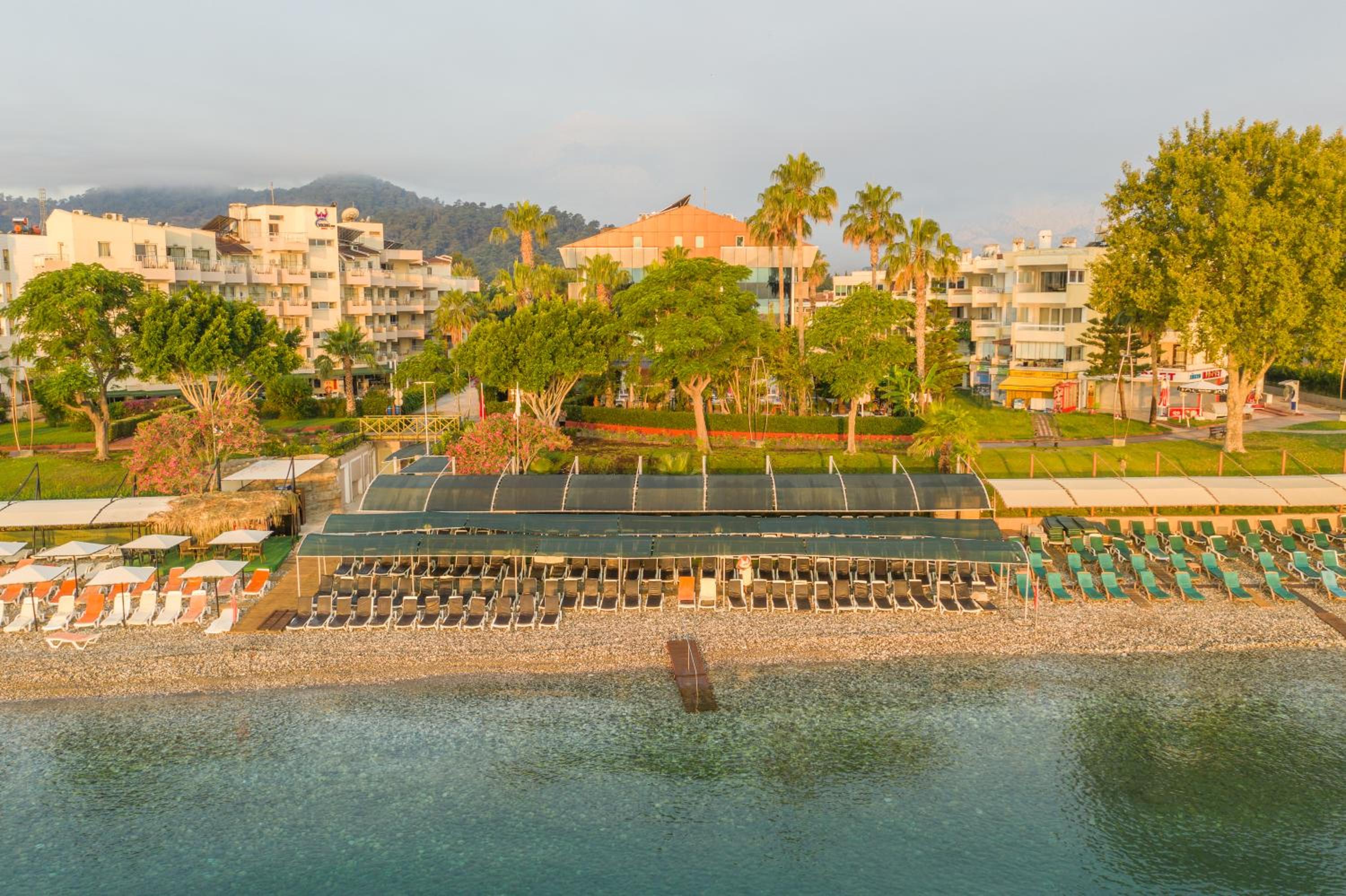 Fame Beach Hotel - Image 14