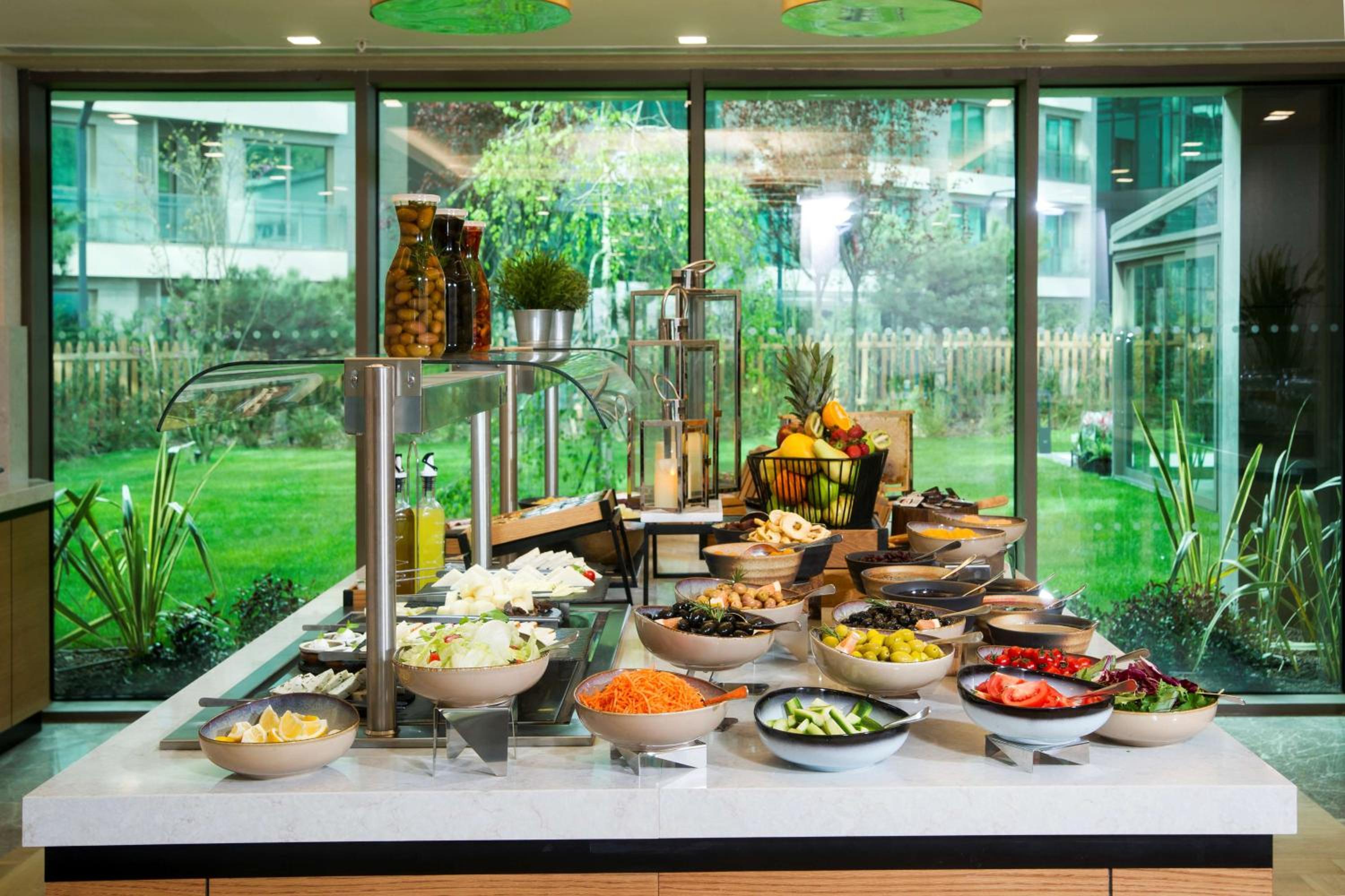 Radisson Residences Vadistanbul - Image 59