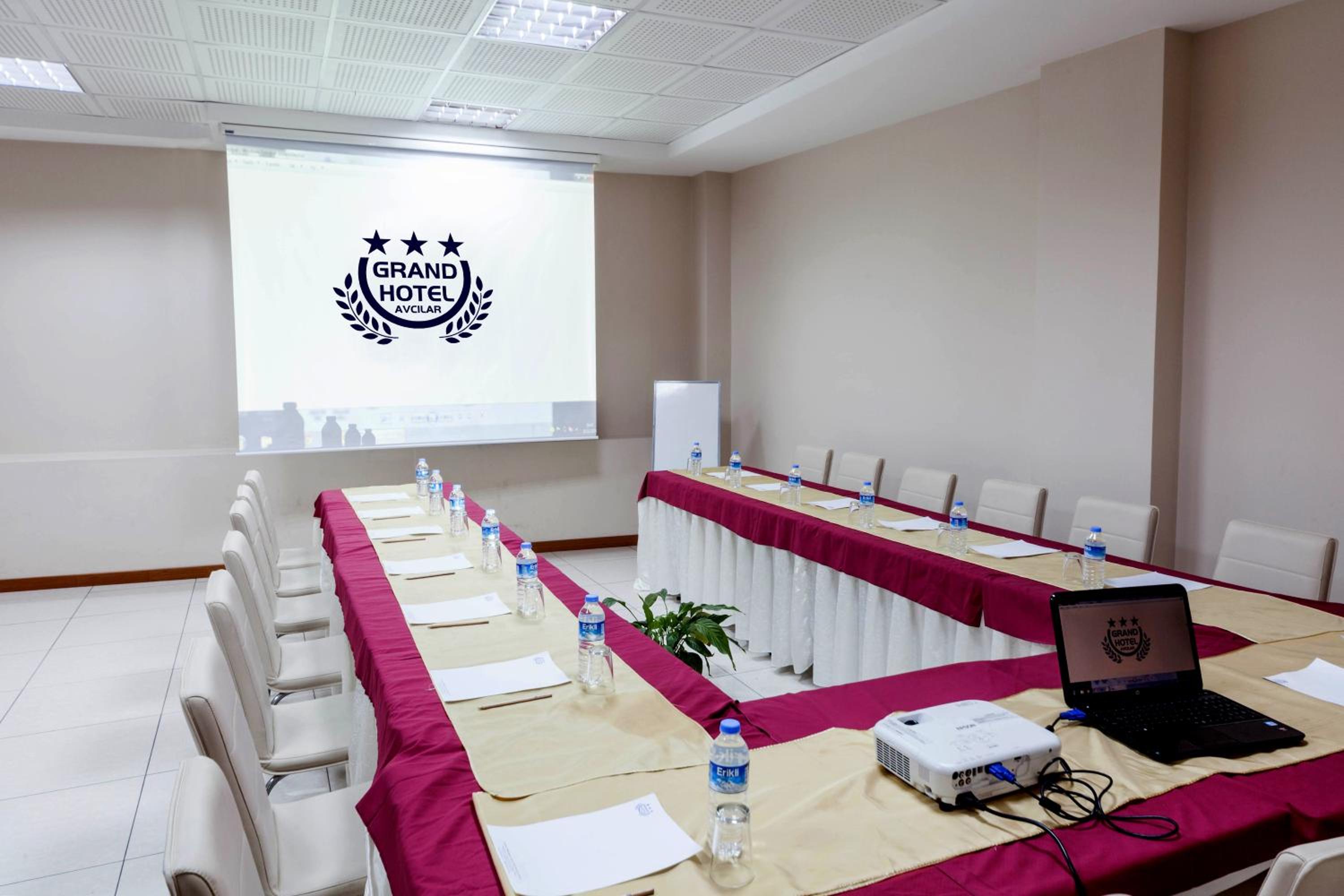Grand Hotel Avcilar - Image 36