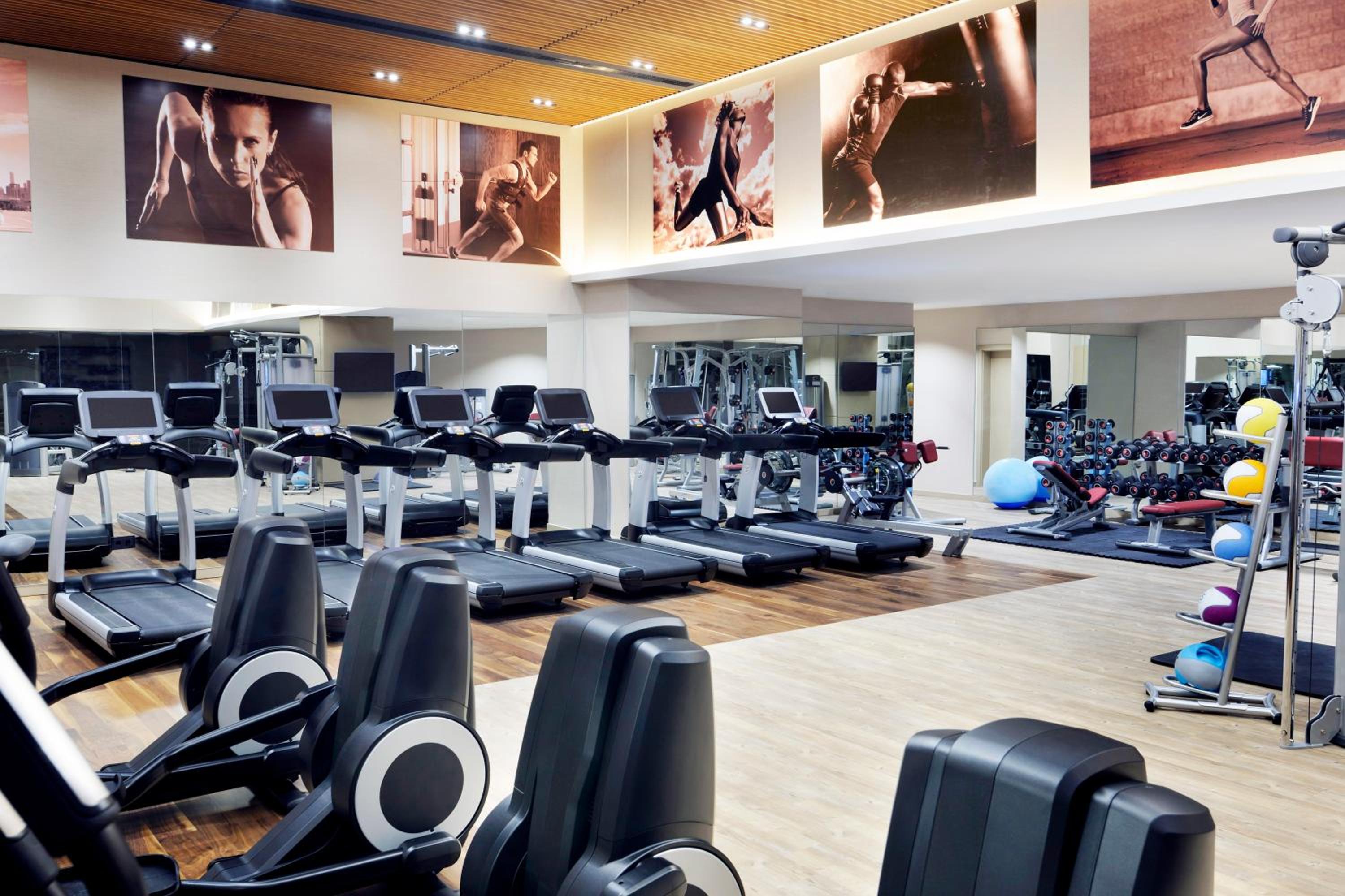Istanbul Marriott Hotel Sisli - Image 7