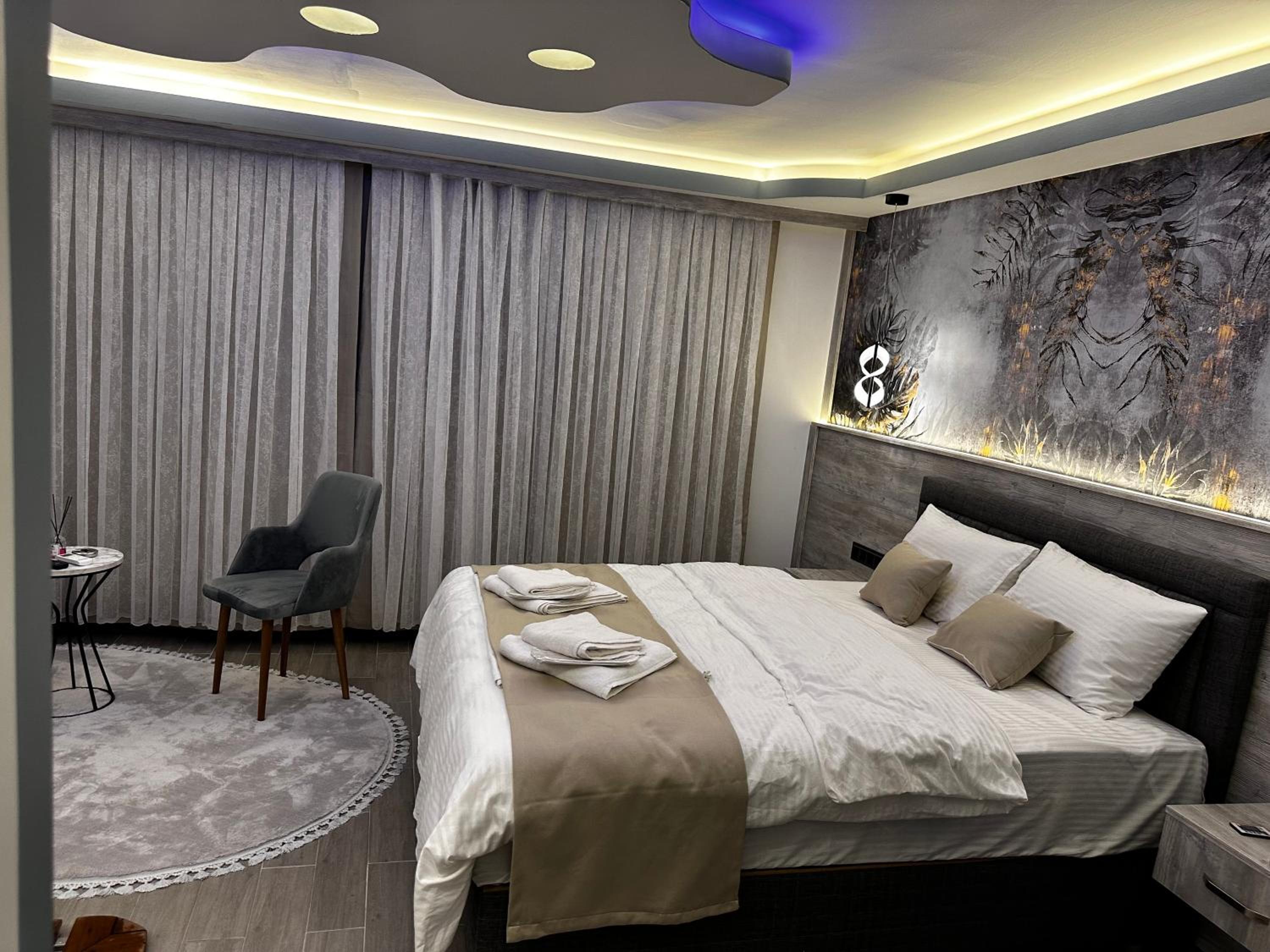Blue Moonrise Otel - Image 19