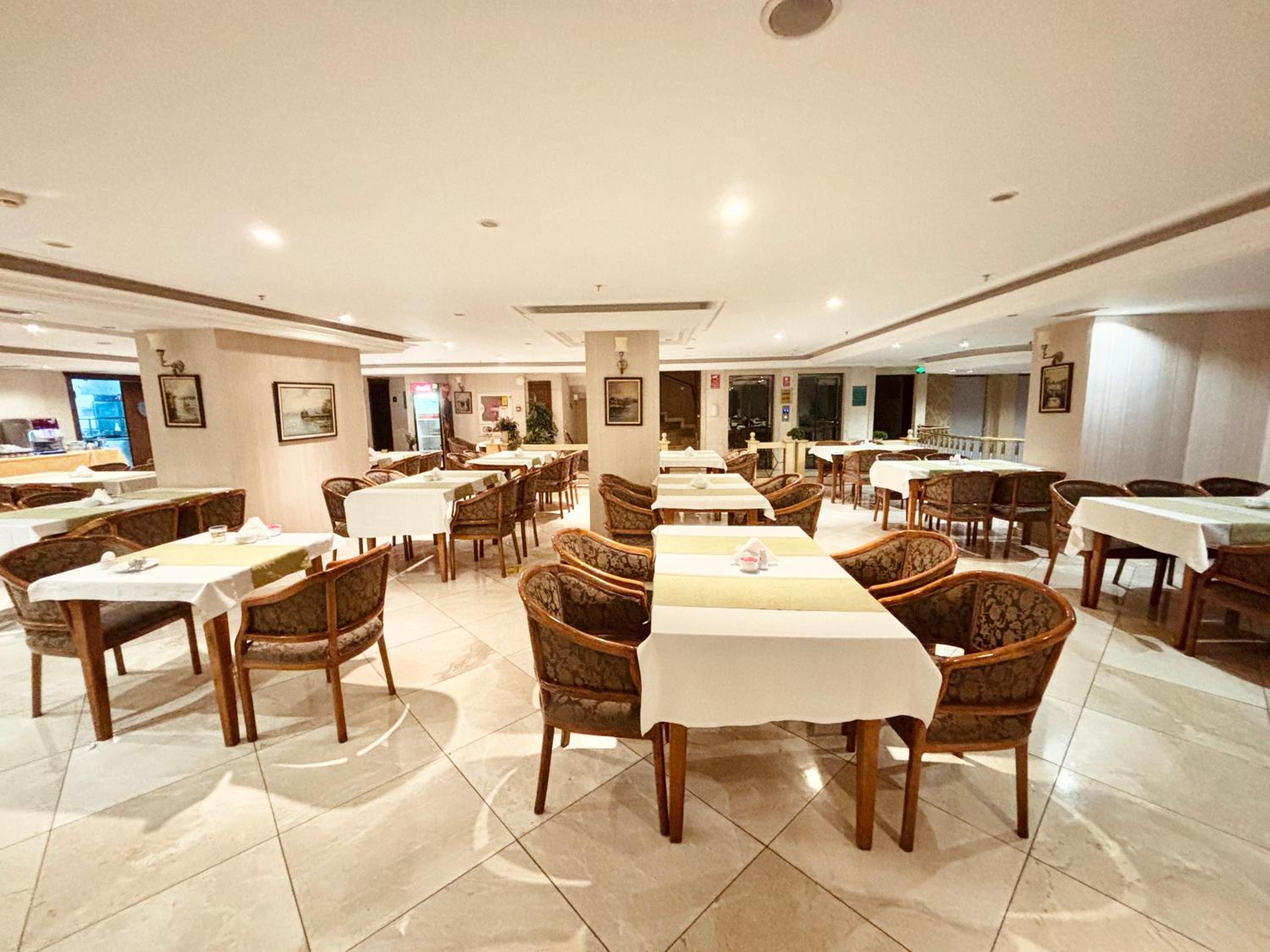 Askoc Hotel & SPA - Image 25