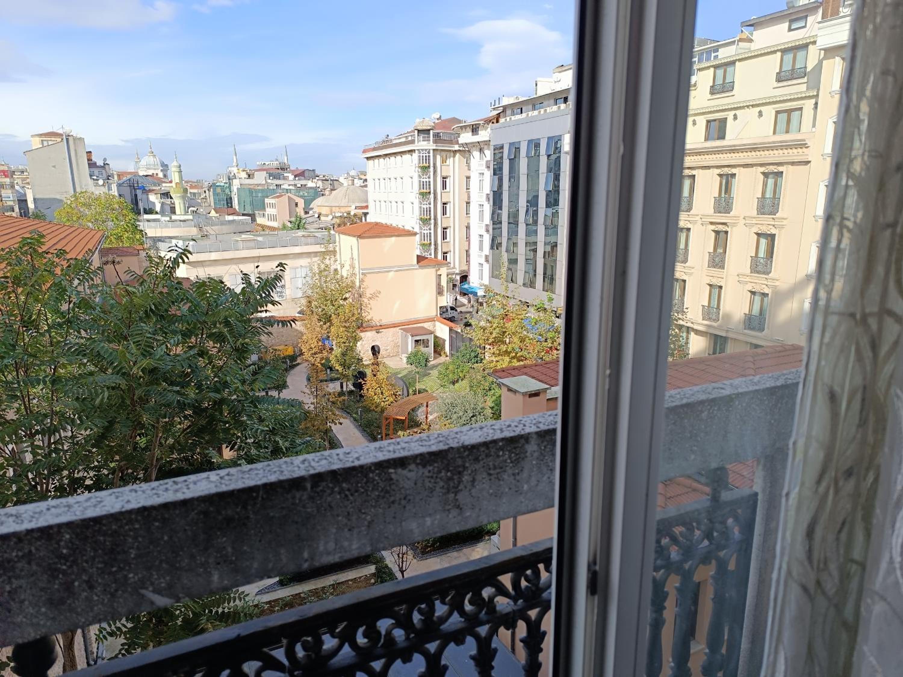 Golden Horn Hotel - Image 13