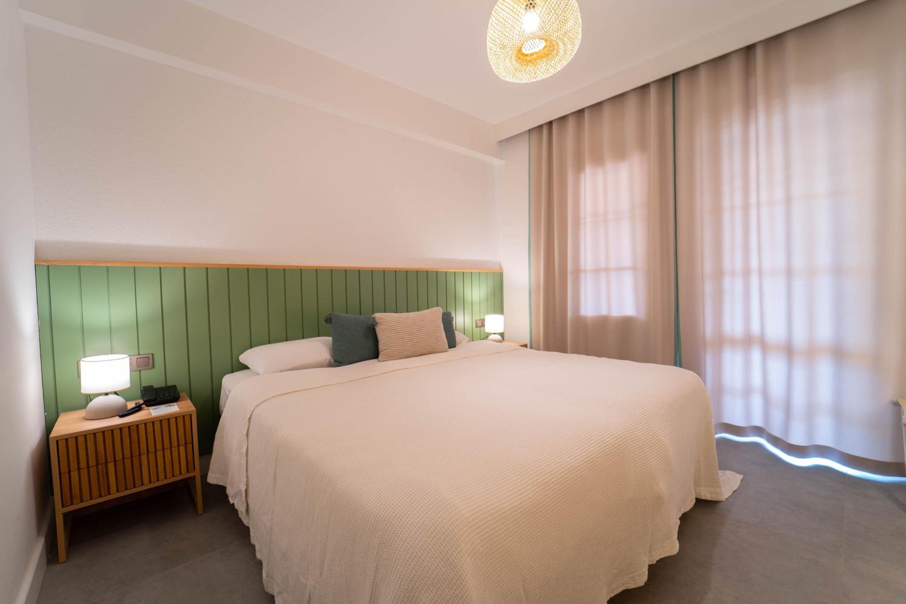 Hotel Club-E --> Club-E Otel - Image 8