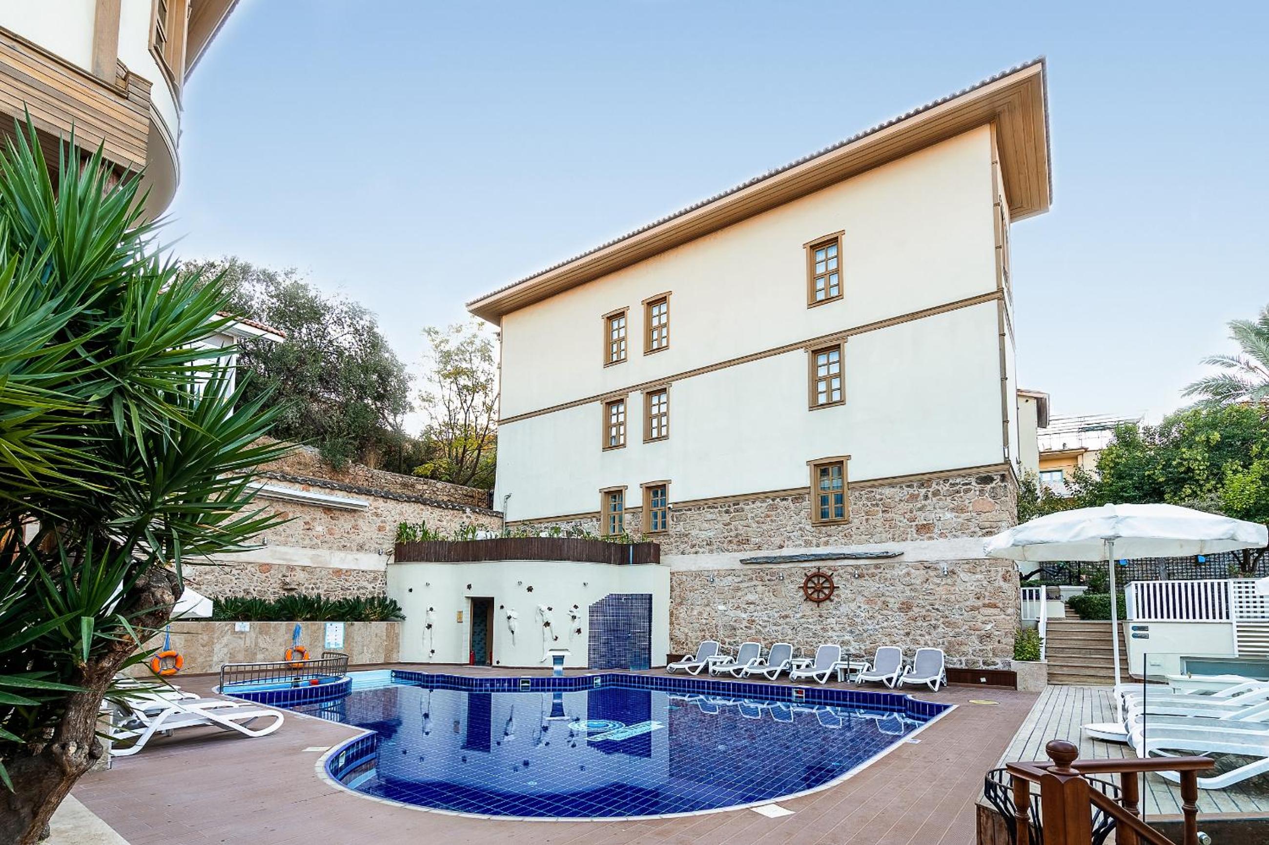 Puding Hotel - Image 8