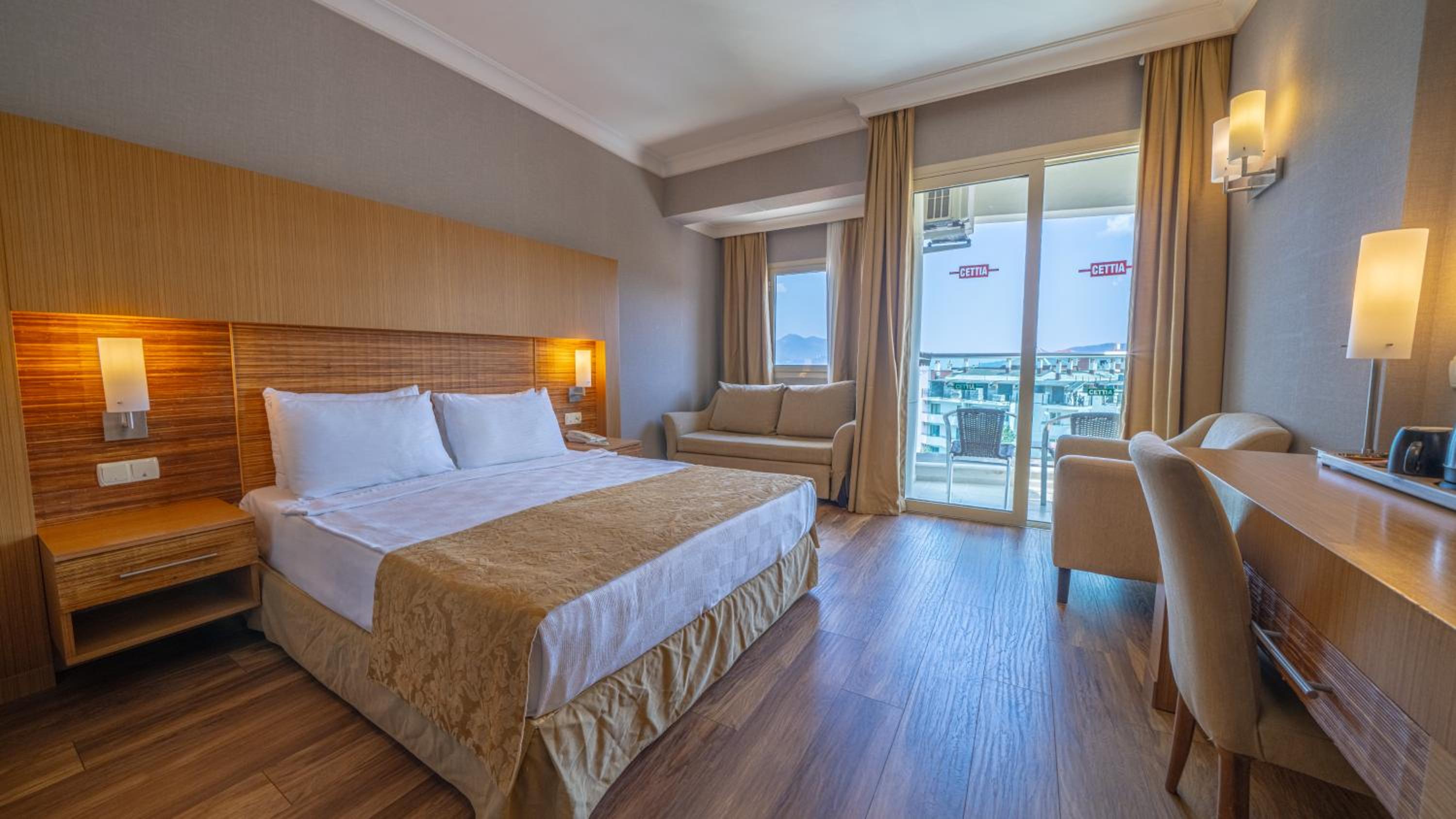 Grand Cettia Hotel - Image 17
