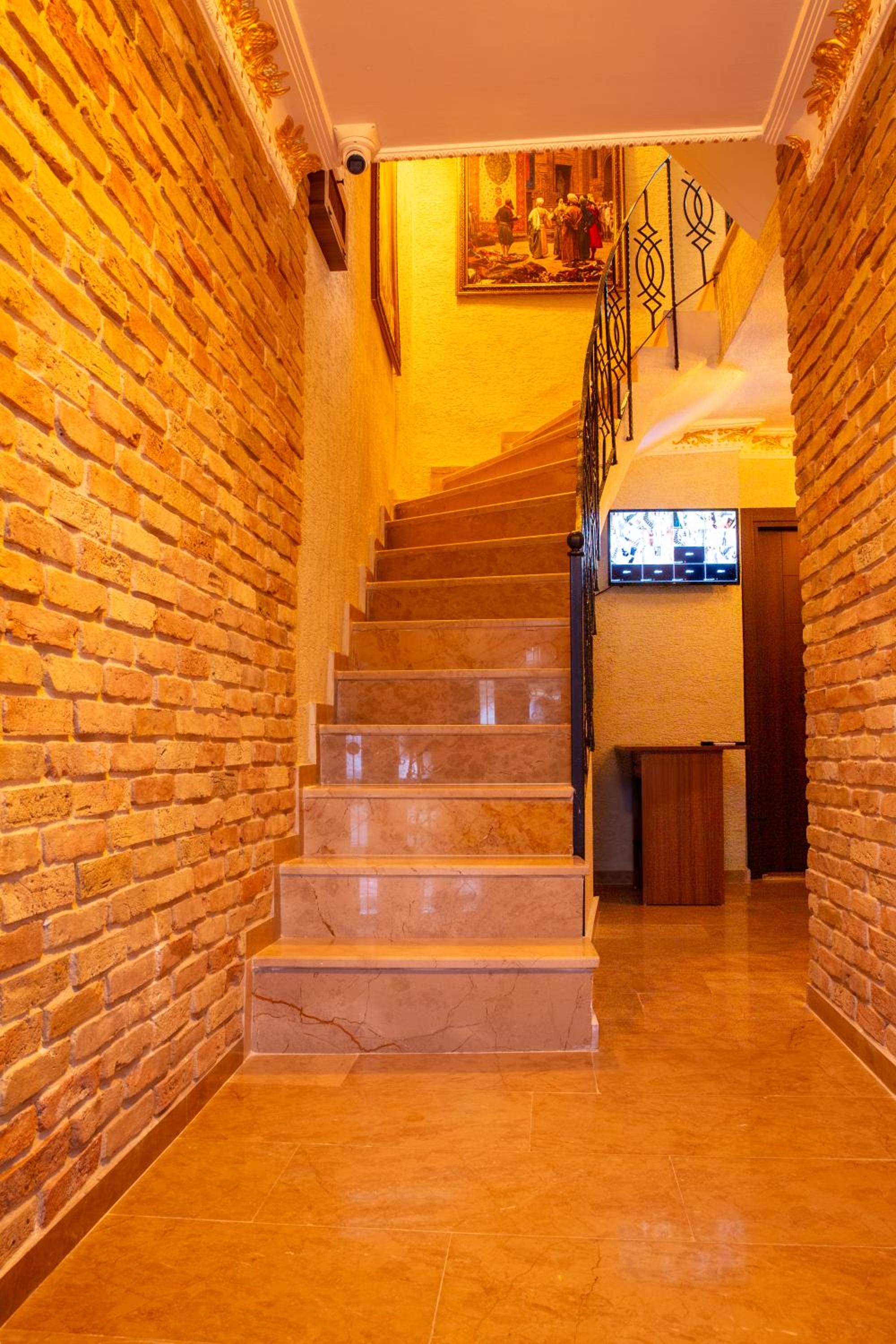 Sayina Hotel - Image 100