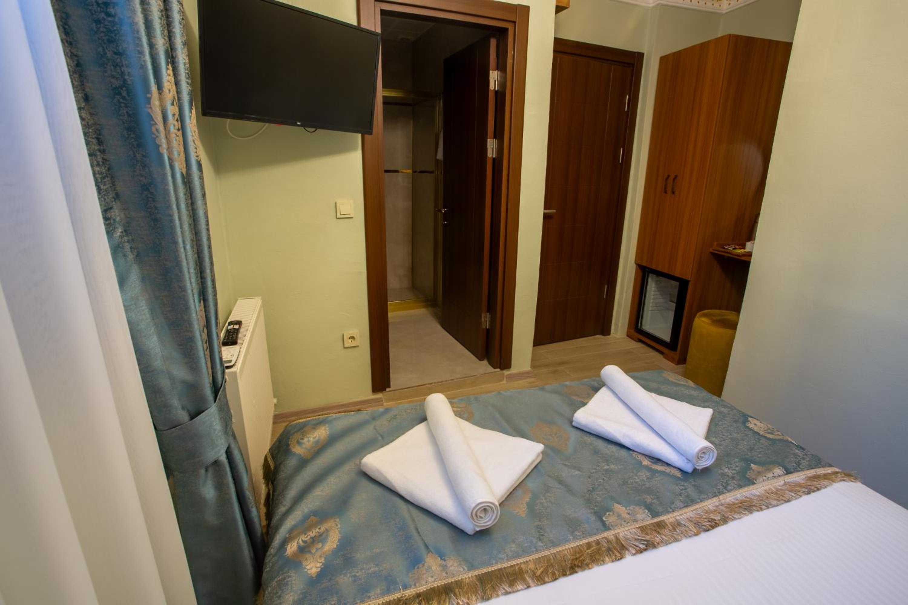 Sayina Hotel - Image 32