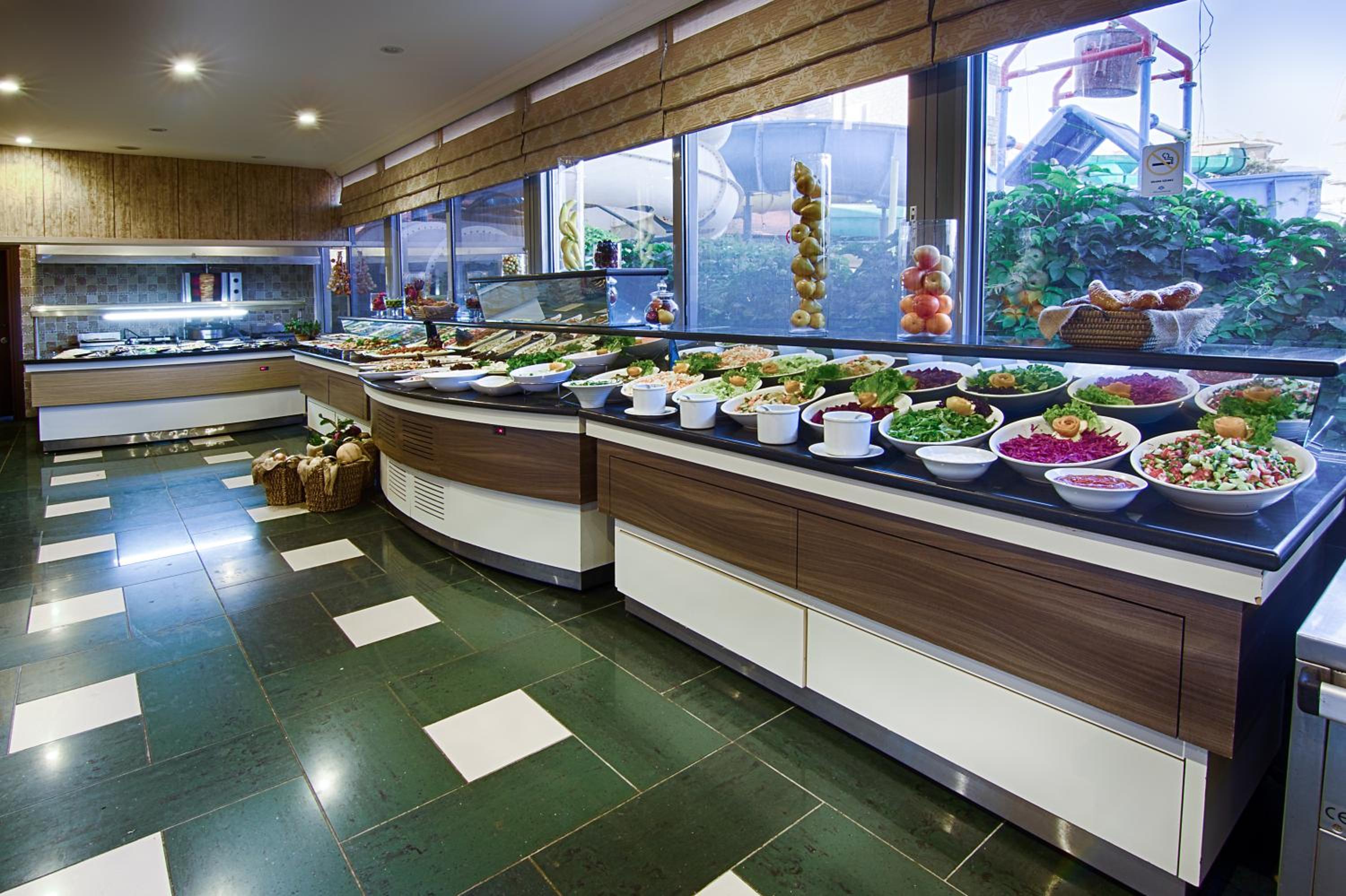 Romance Beach Hotel - Image 40