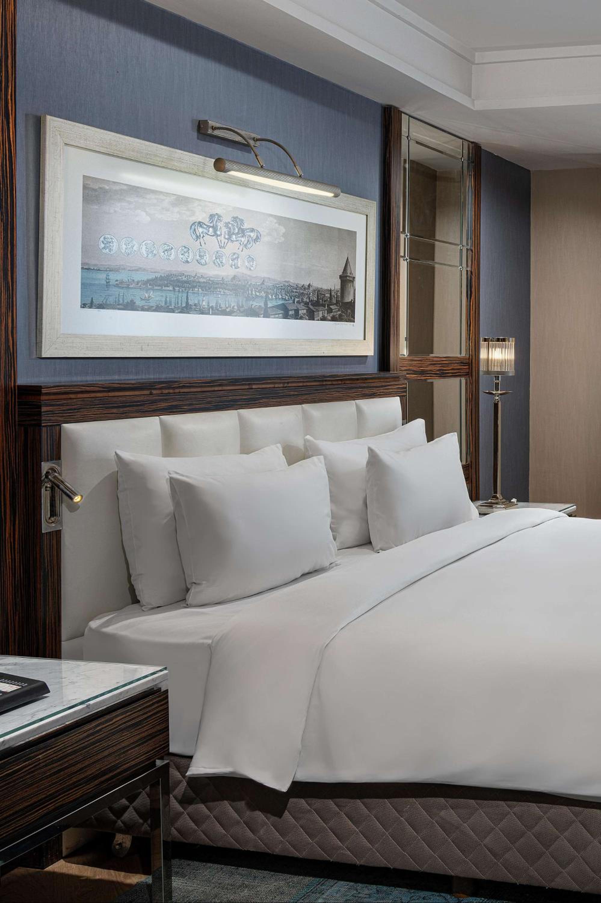 Radisson Blu Hotel Istanbul Pera - Image 16
