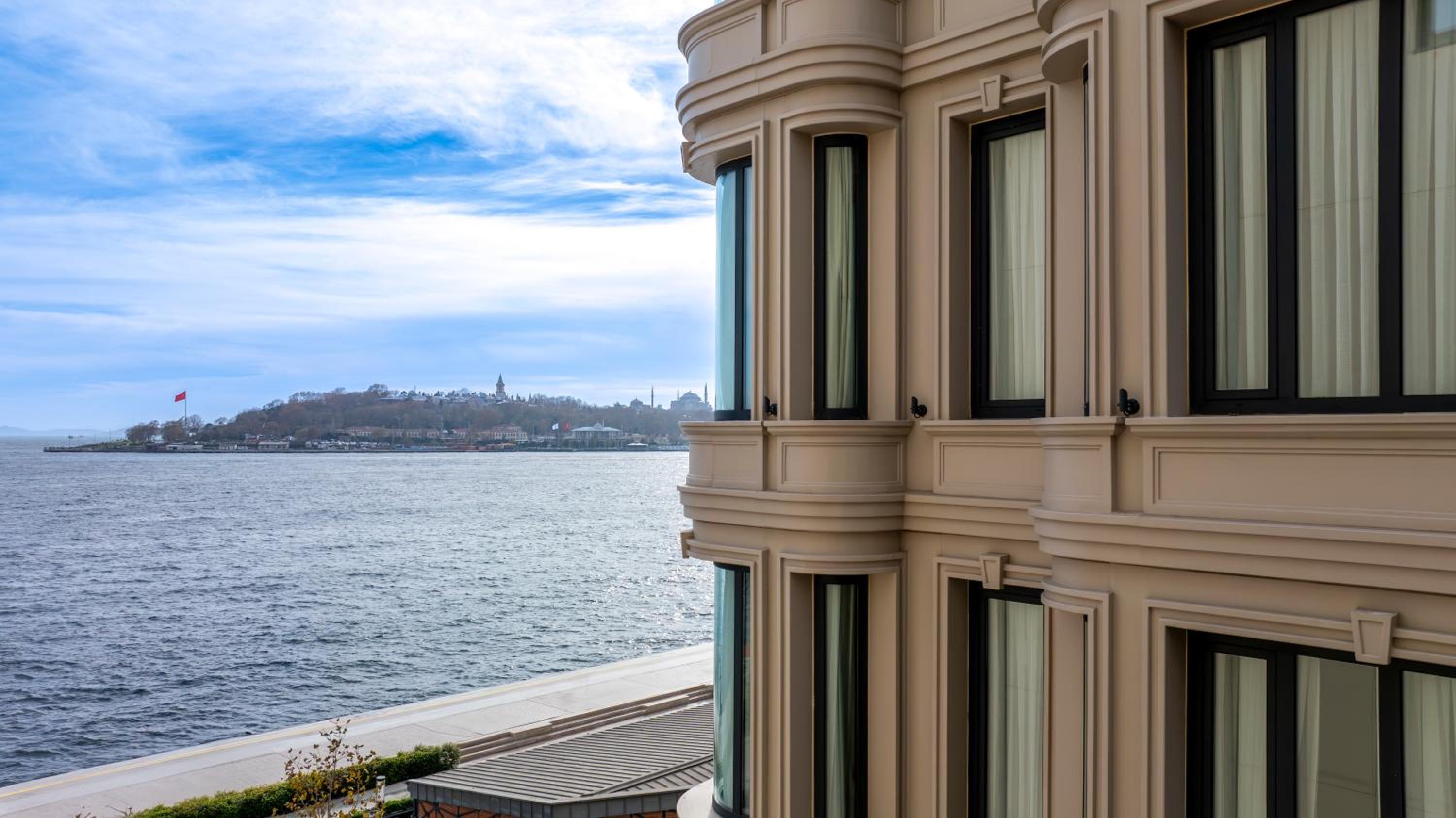 Dream Inn Karaköy Boğazı - Image 53