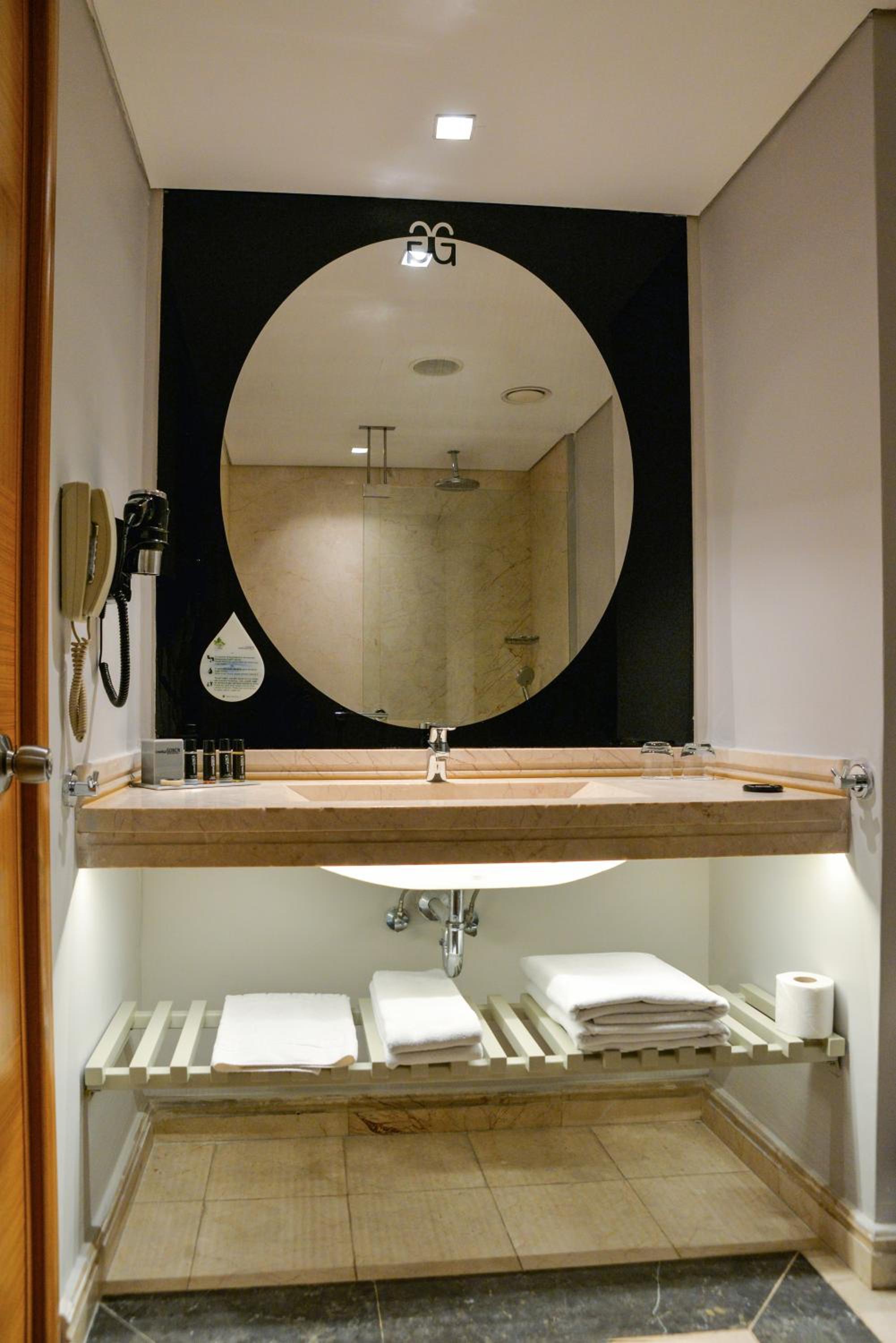 Istanbul Gonen Hotel - Image 54