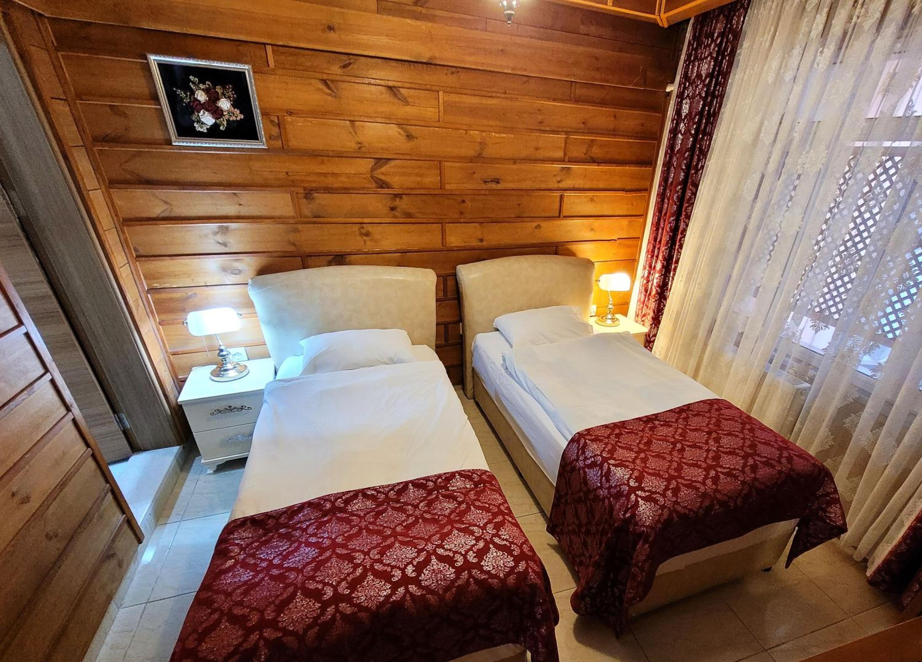 Marmara Guesthouse - Image 55