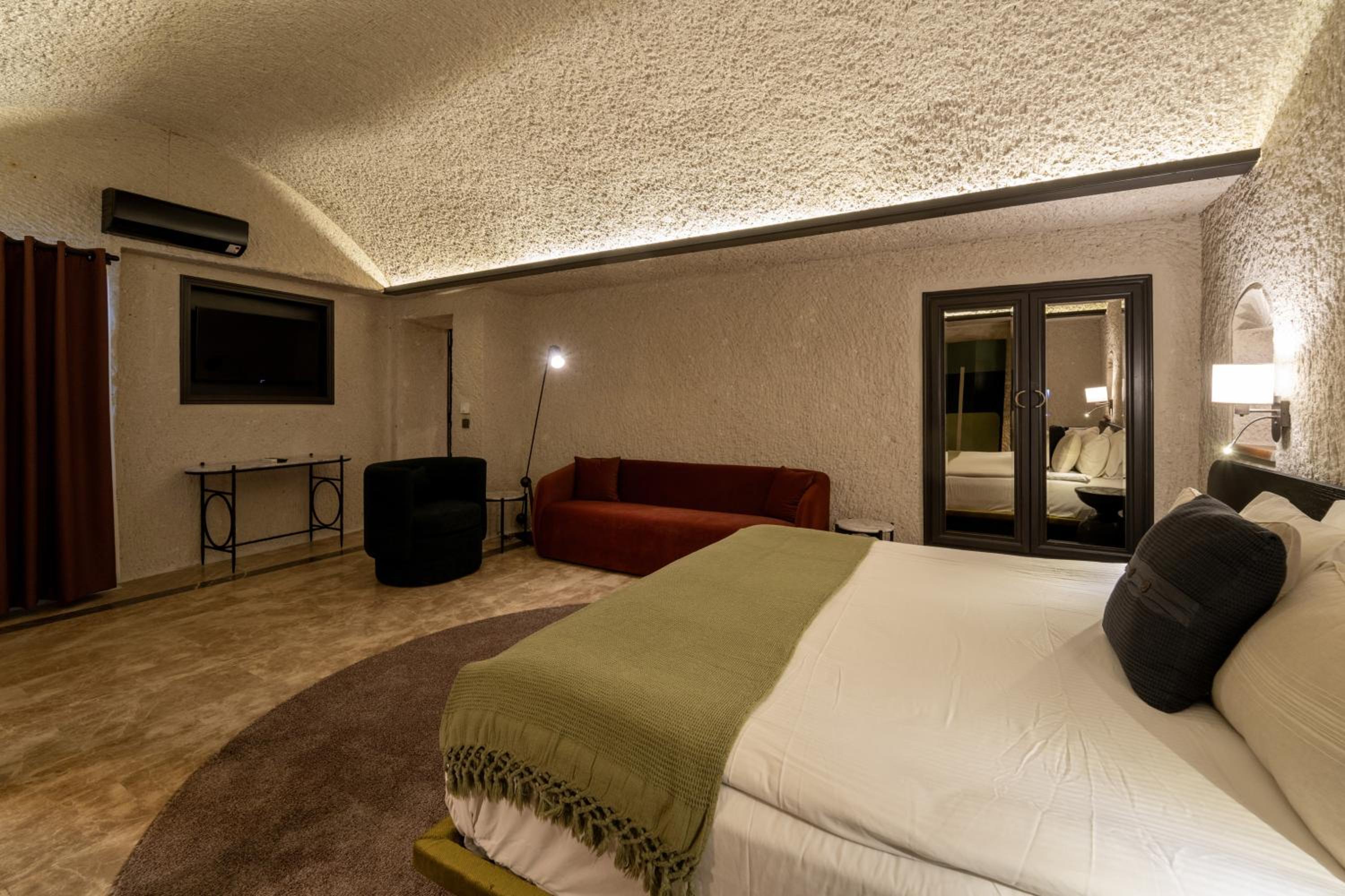 Artemis Cave Suites & Spa- Adults Only - Image 23