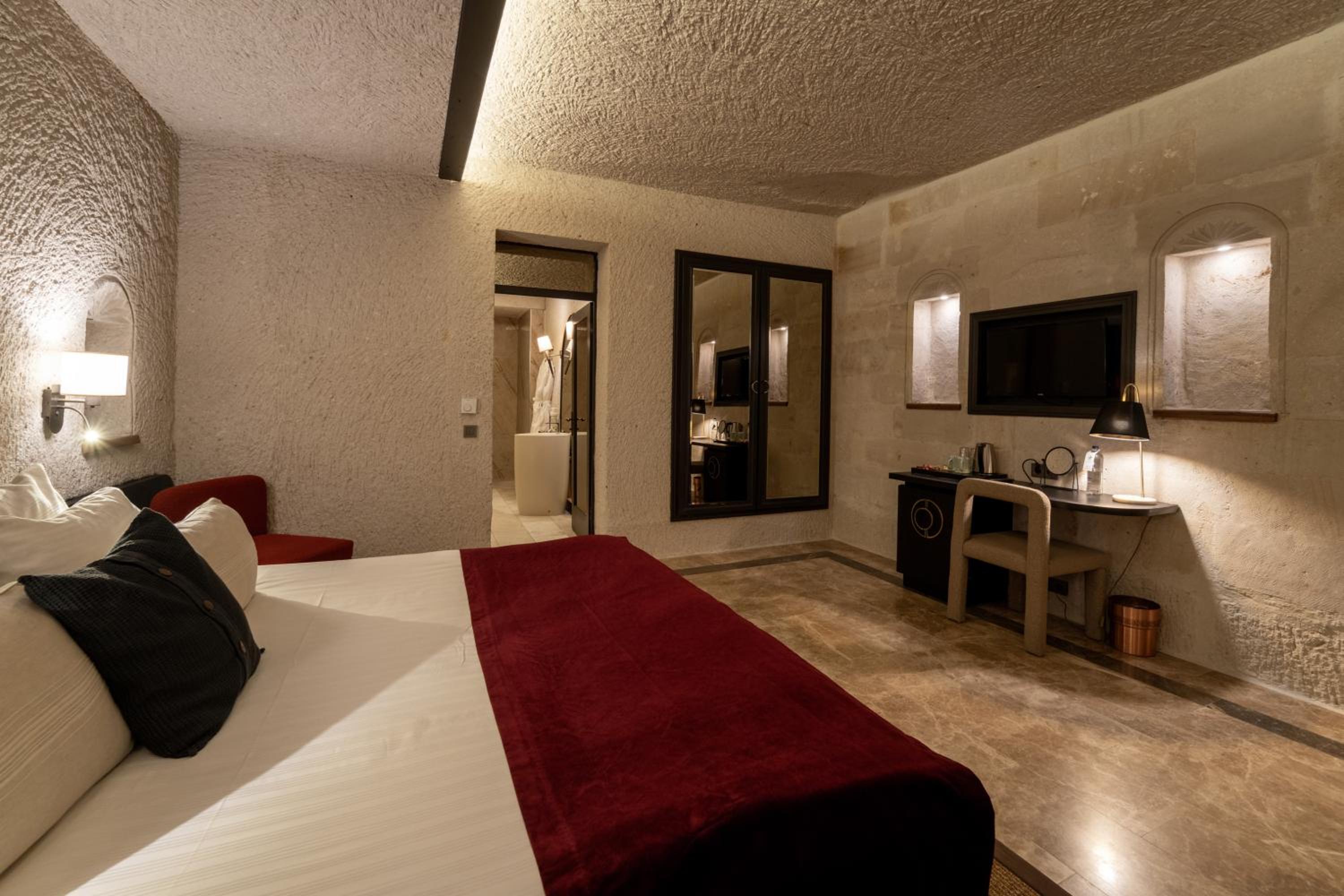 Artemis Cave Suites & Spa- Adults Only - Image 27