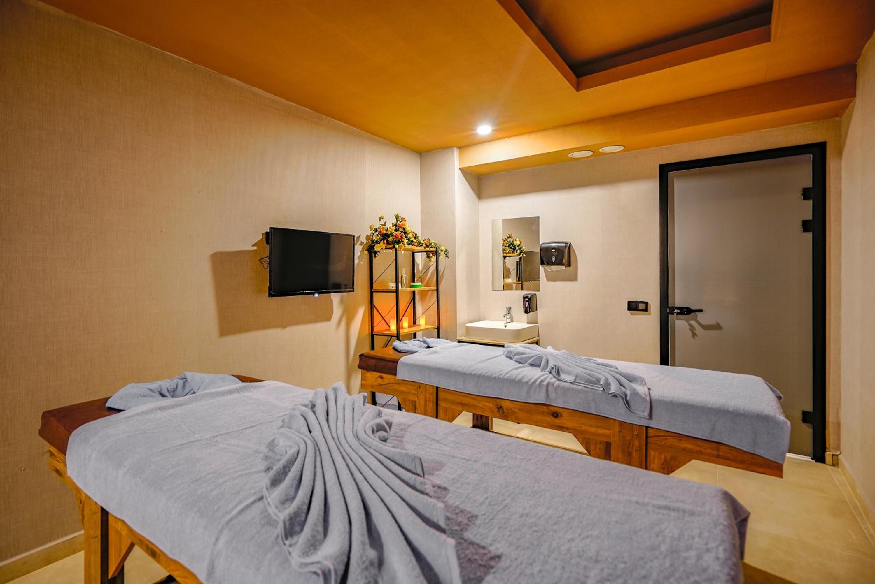 Lupo Libero Otel Spa - Image 72