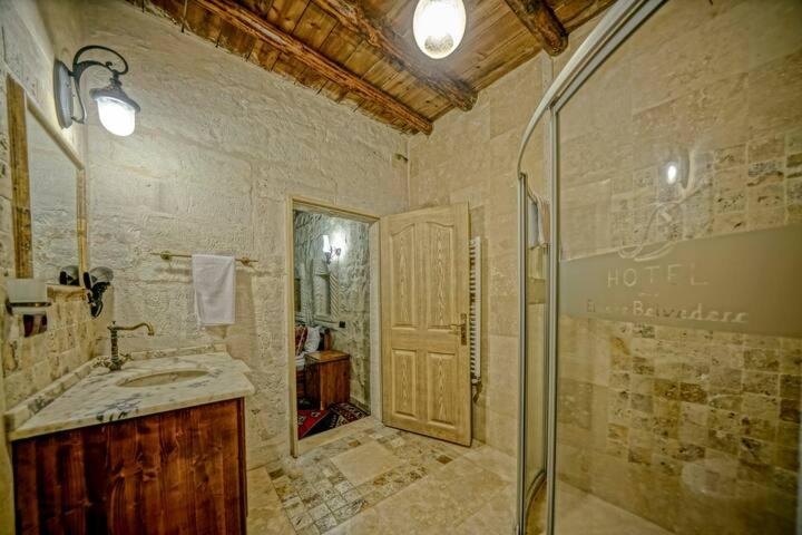 Elysee Cave House - Image 161