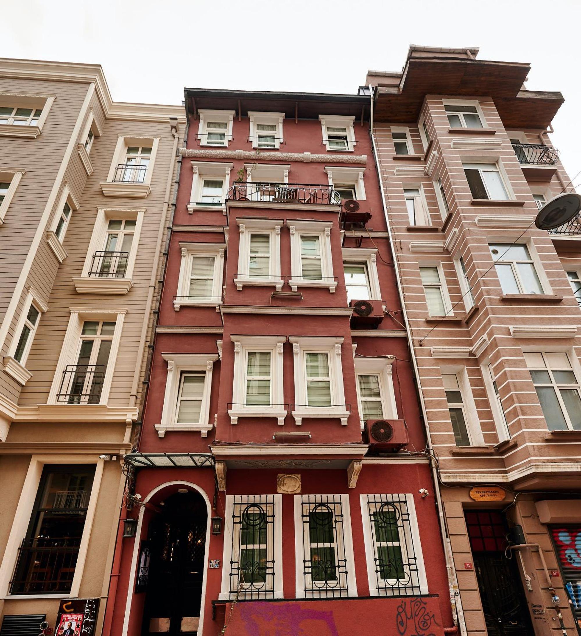 Faik Pasha Otelleri Özel Kategori Beyoğlu İstanbul - Image 202