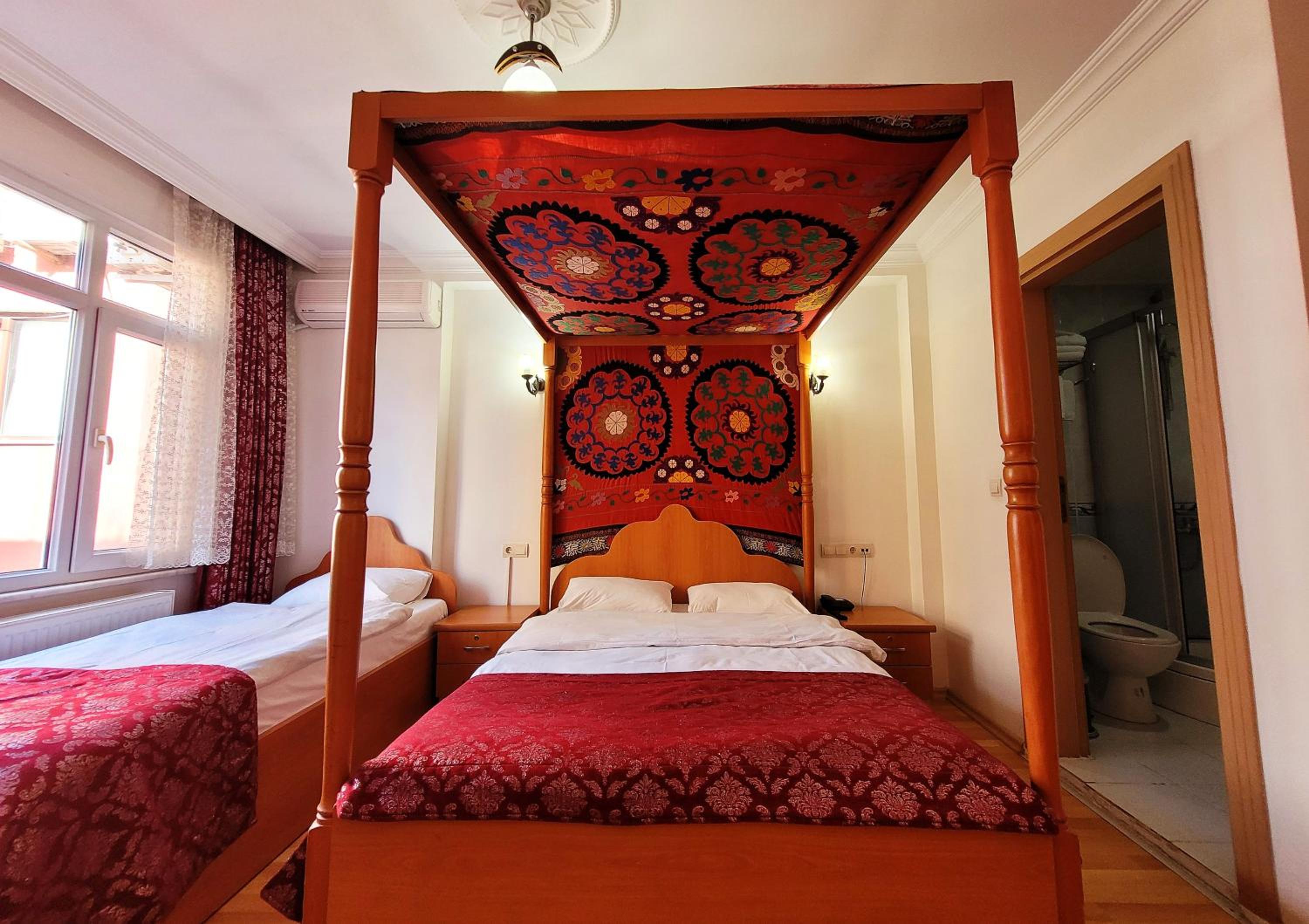 Marmara Guesthouse - Image 61