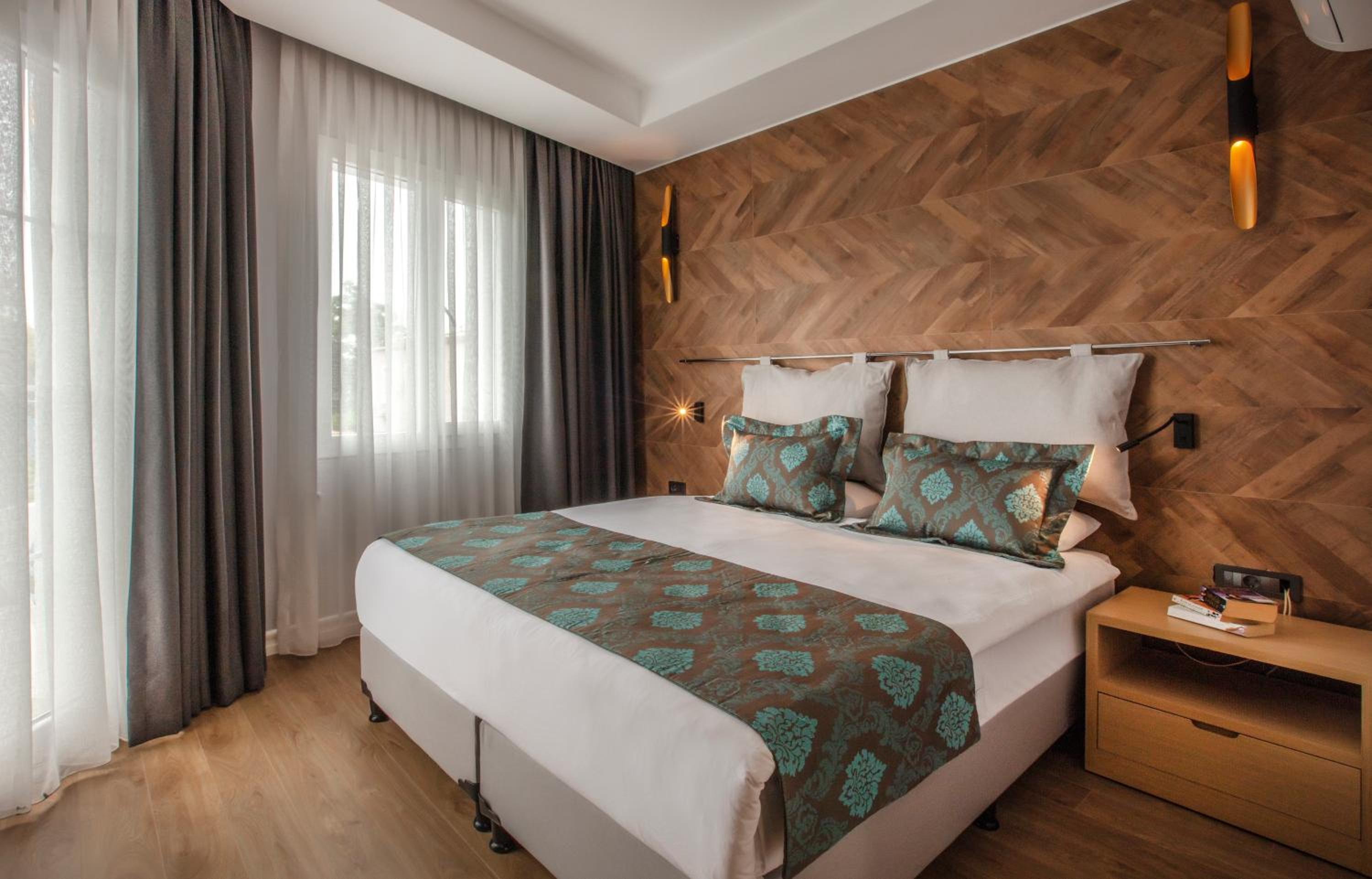 Eliada Hotel - Image 17