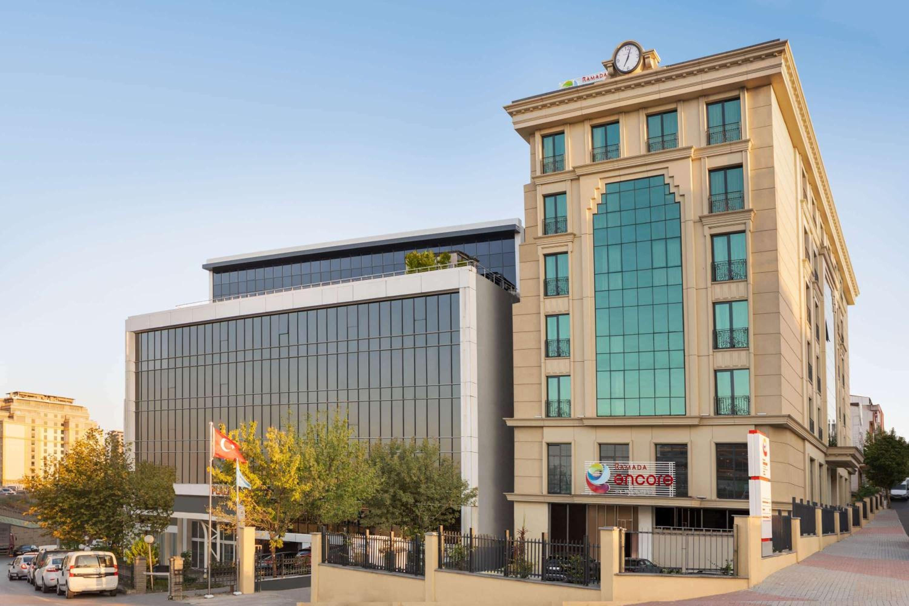Ramada Encore By Wyndham İstanbul Basin Express - Image 11