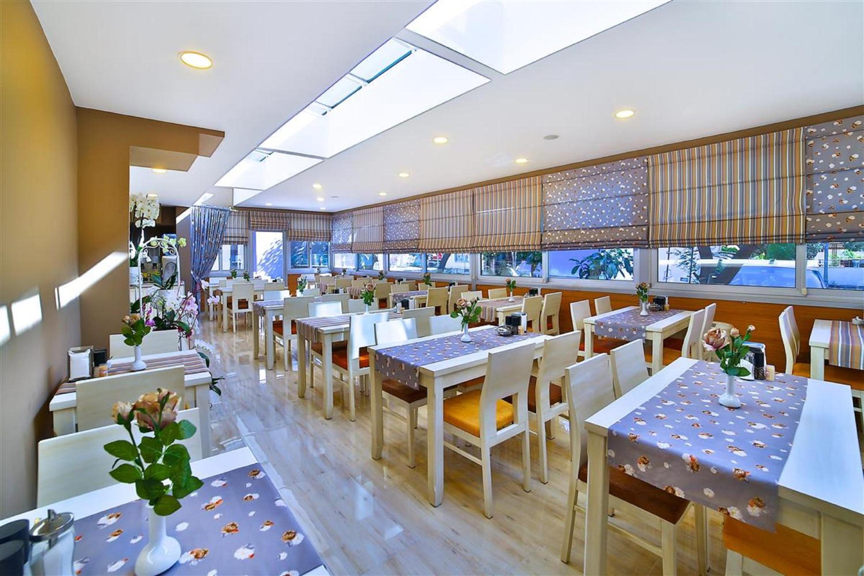 The Hera Premium Hotels - Image 18