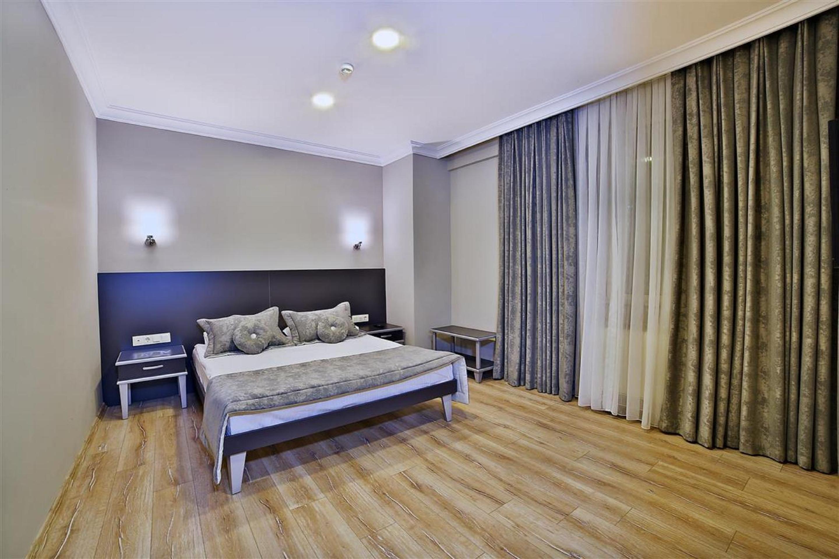 The Hera Premium Hotels - Image 8