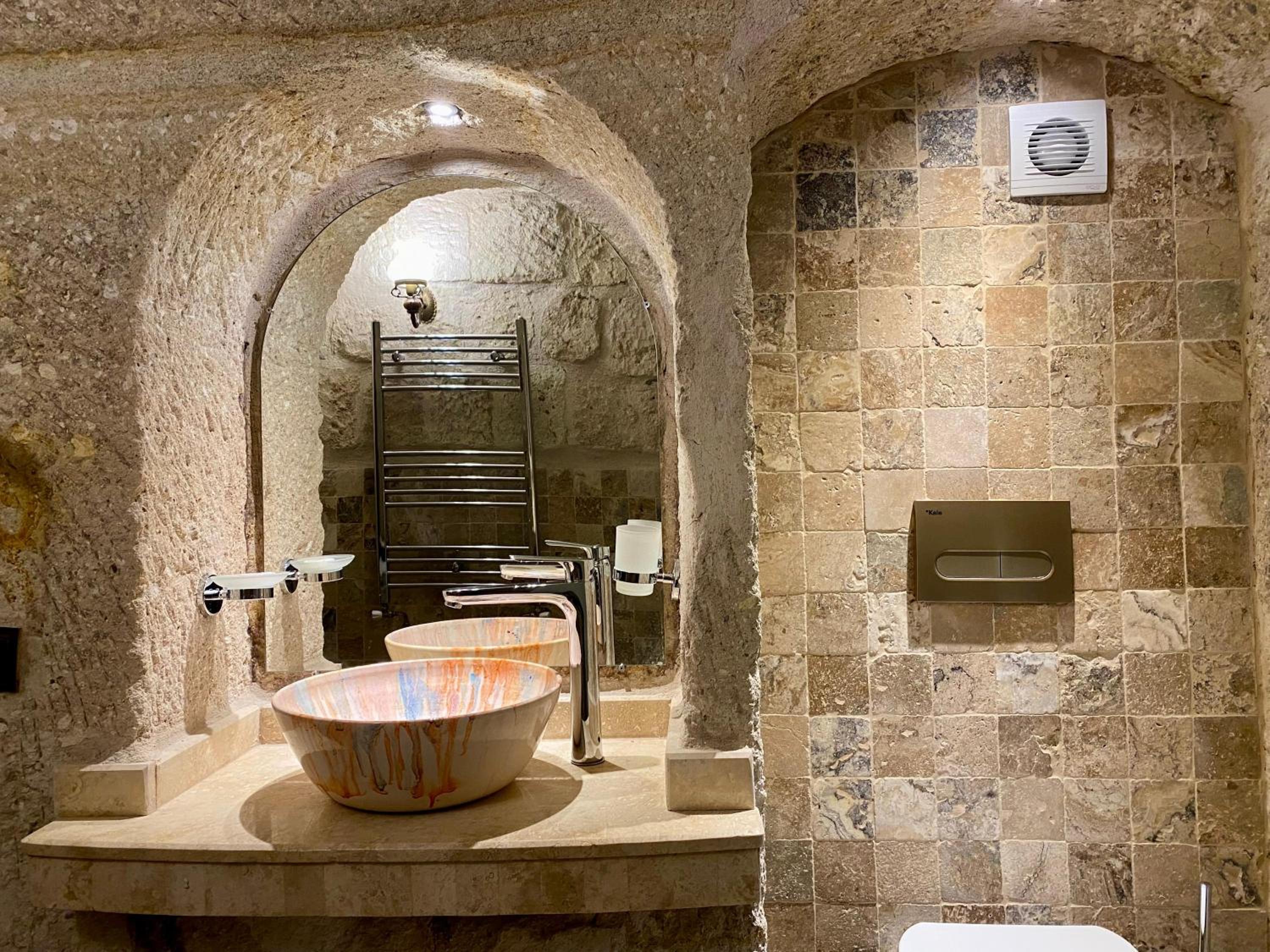 Aren Cave Hotel And Art Gallery - Image 72