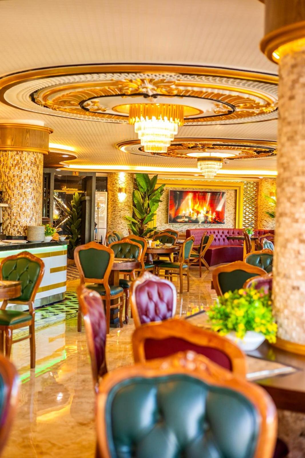 Can Adalya Palace Otel - Image 99