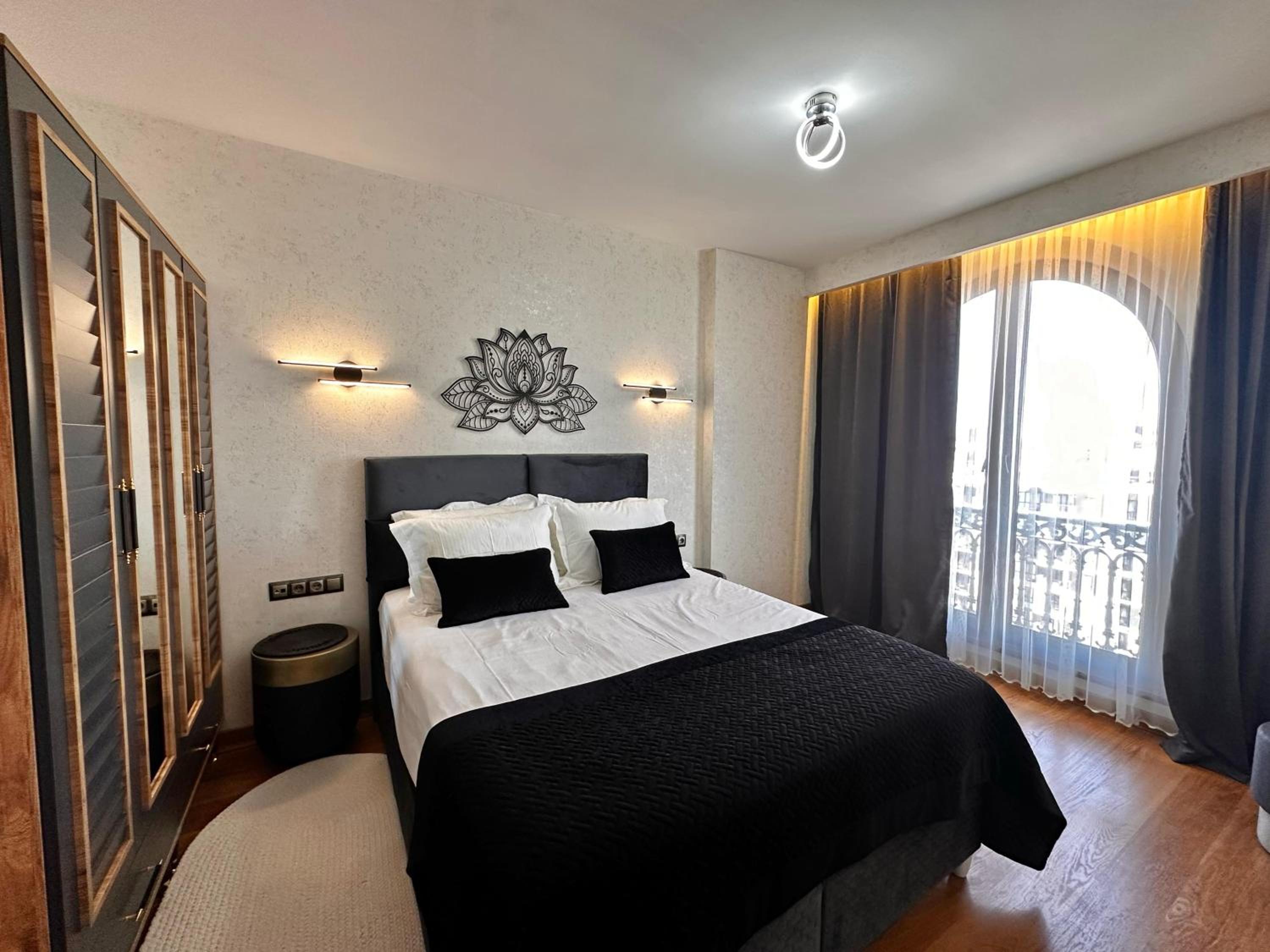 SABIHA GÖKÇEN OTEL İSTANBUL HOUSES - Image 212