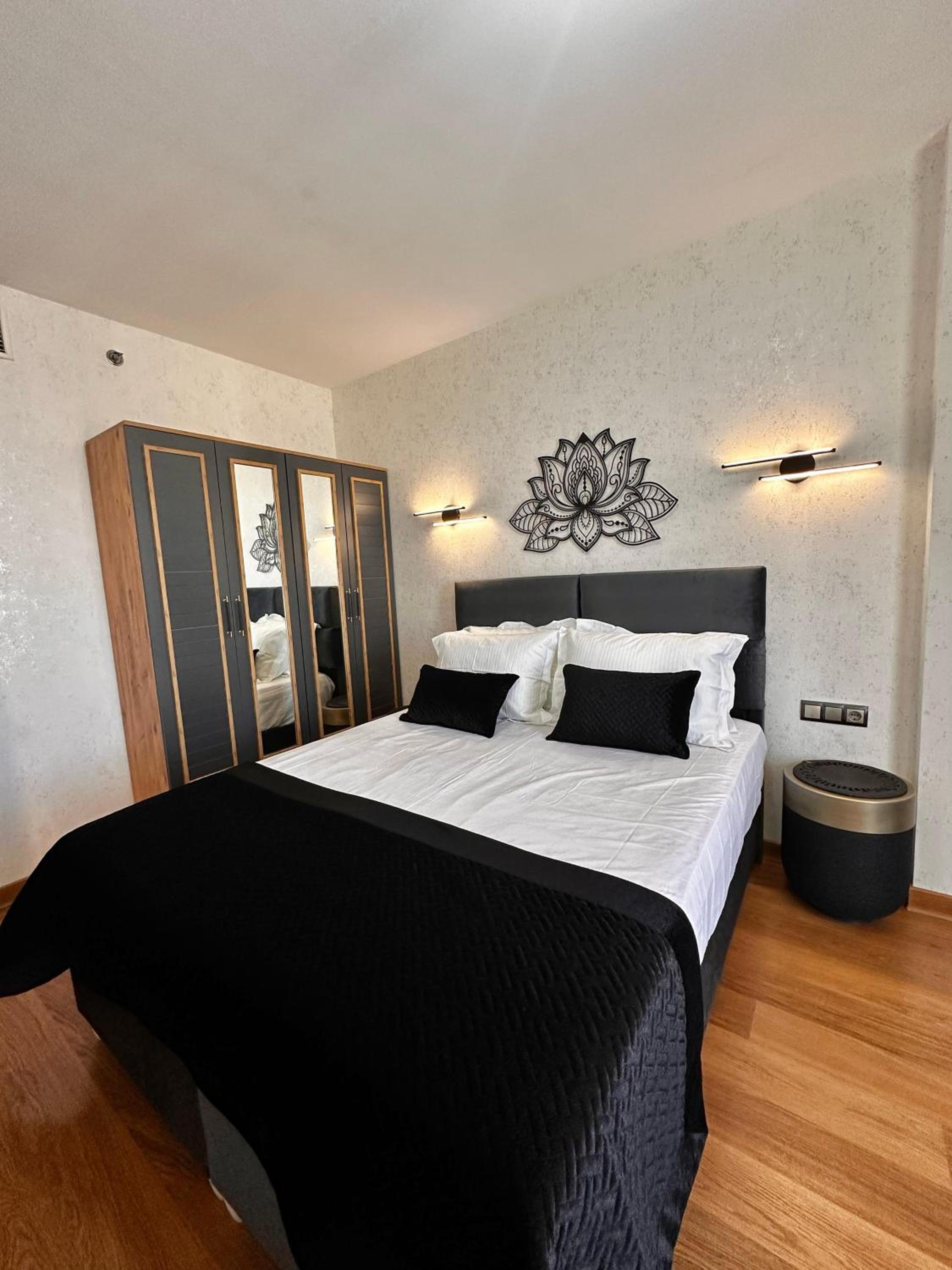 SABIHA GÖKÇEN OTEL İSTANBUL HOUSES - Image 208