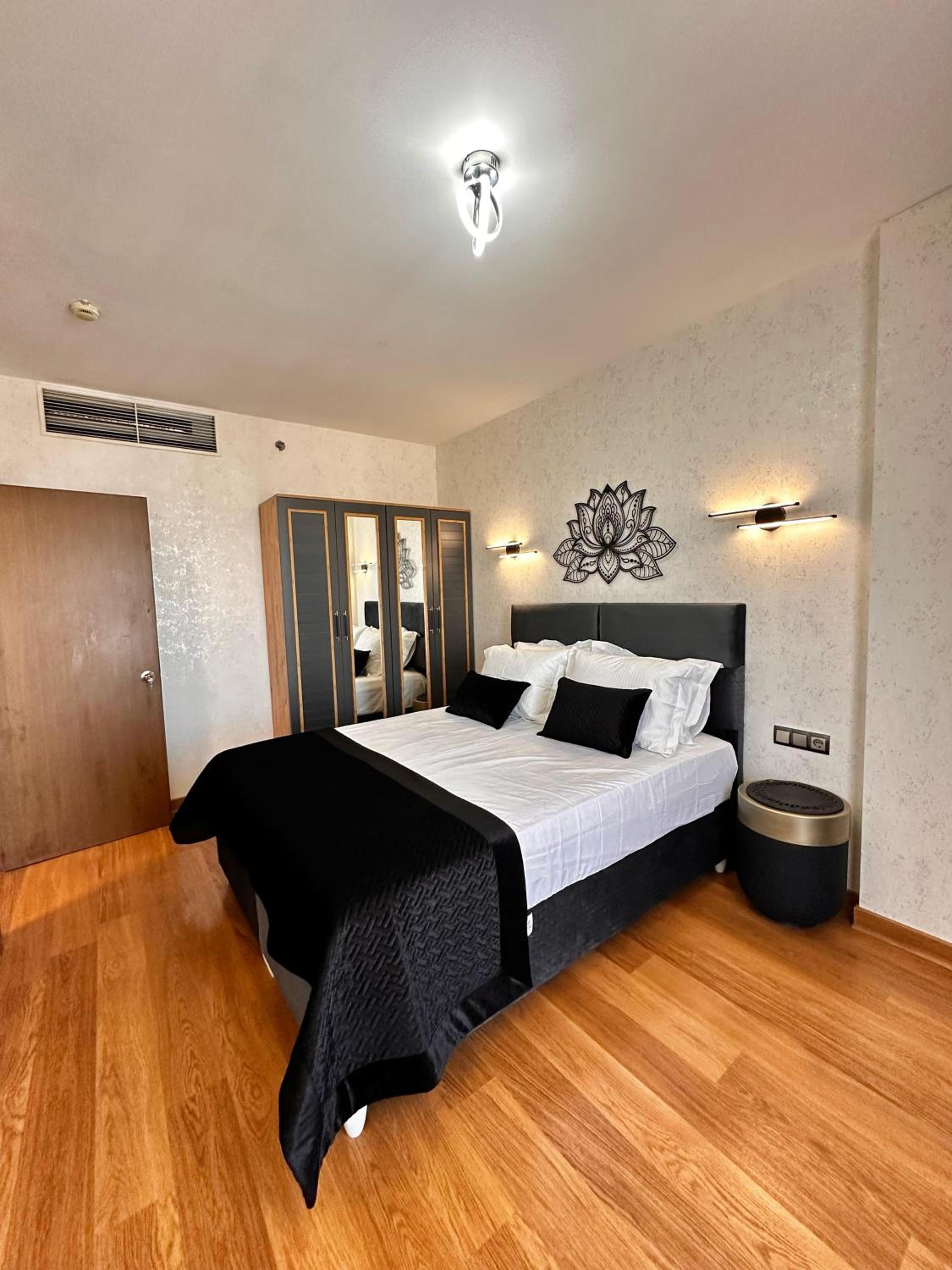 SABIHA GÖKÇEN OTEL İSTANBUL HOUSES - Image 237